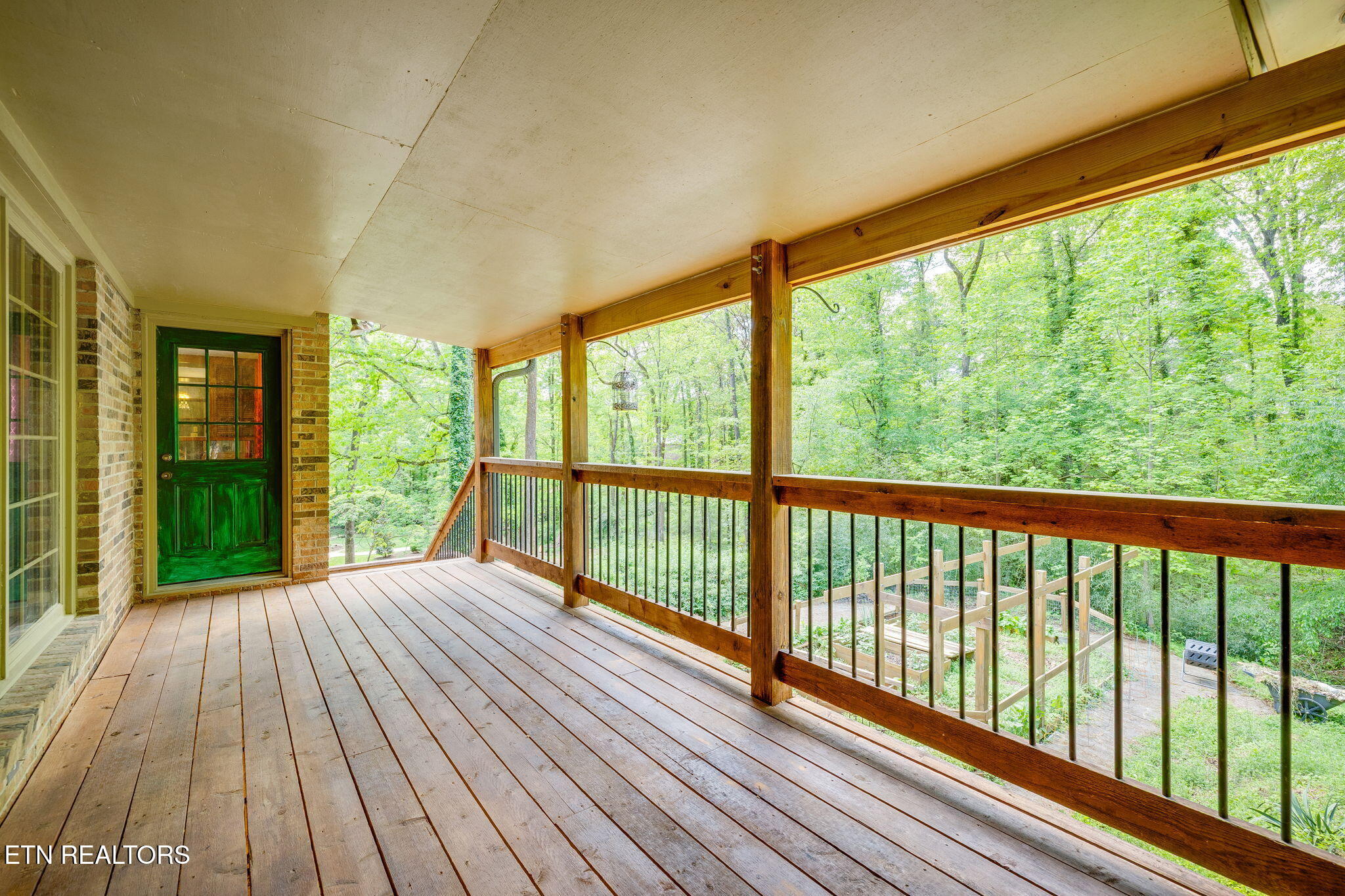 109 Balsam Rd Property Photo 17