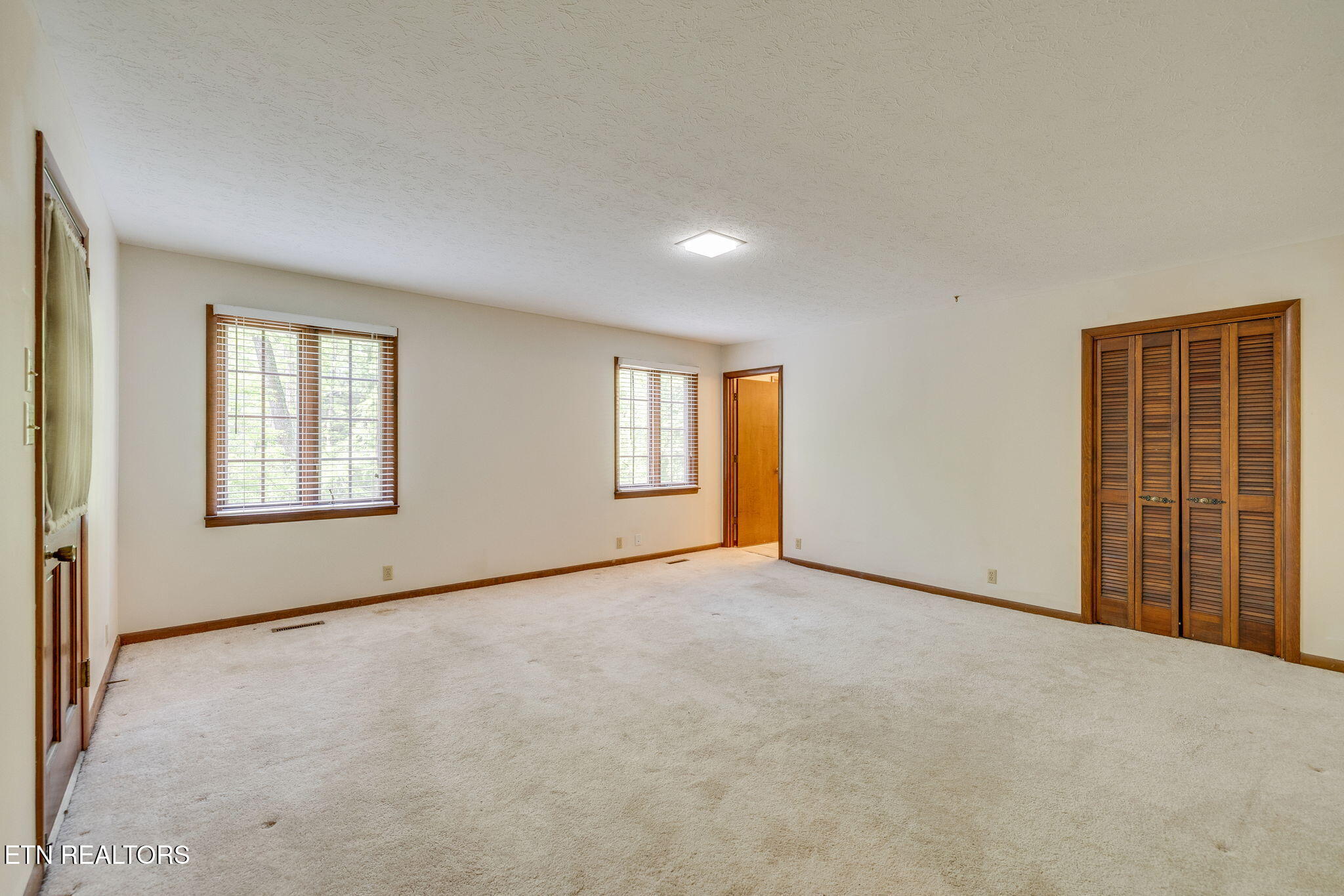 109 Balsam Rd Property Photo 23