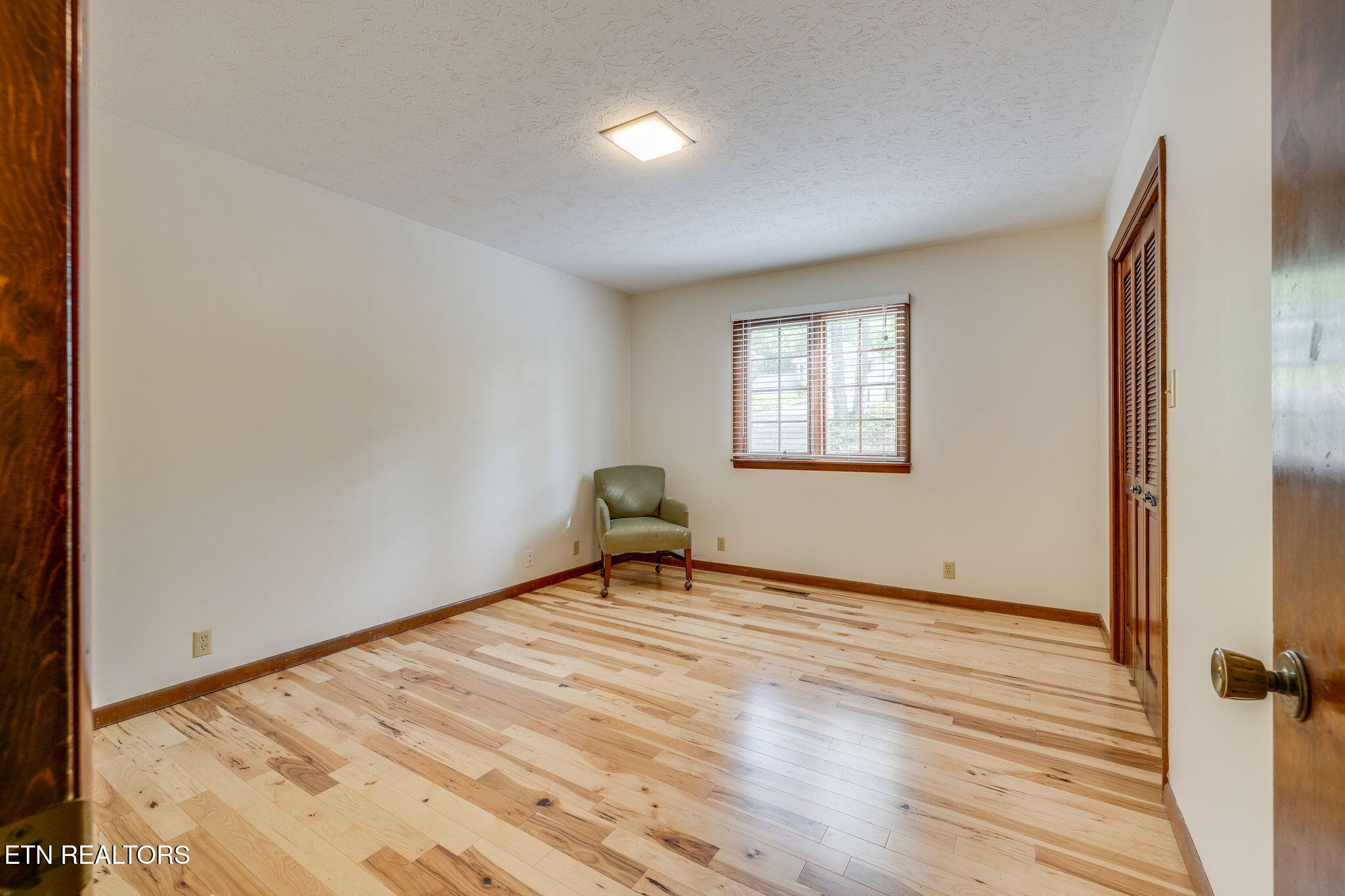 109 Balsam Rd Property Photo 28