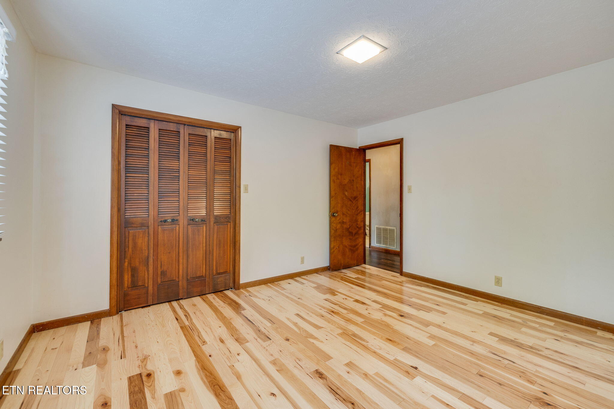 109 Balsam Rd Property Photo 29