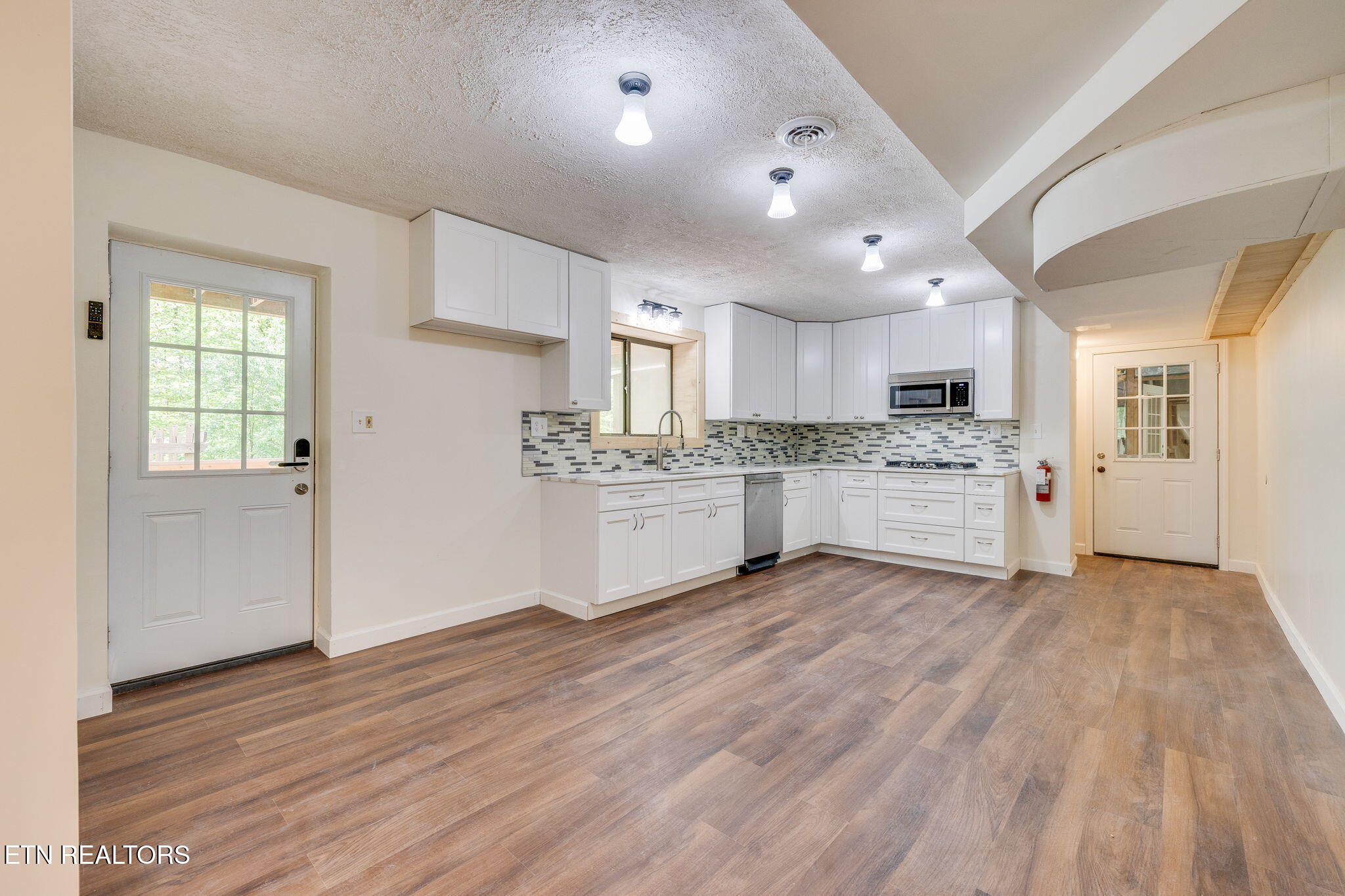 109 Balsam Rd Property Photo 35