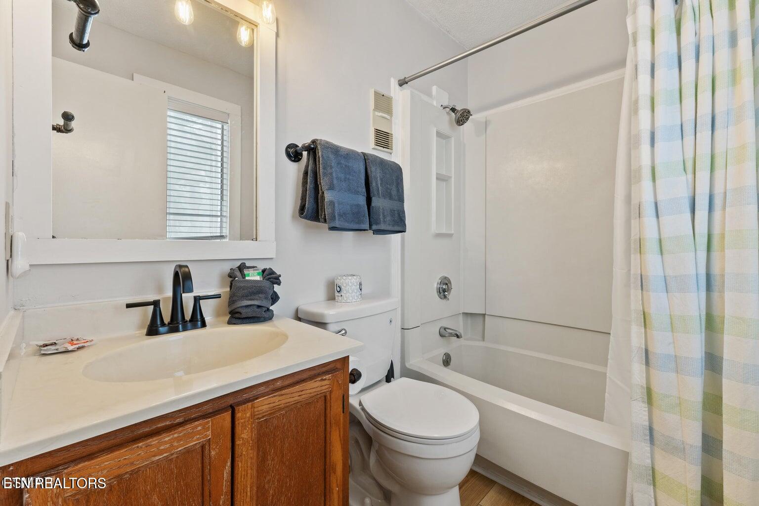 1260 Ski View Drive Property Photo 13