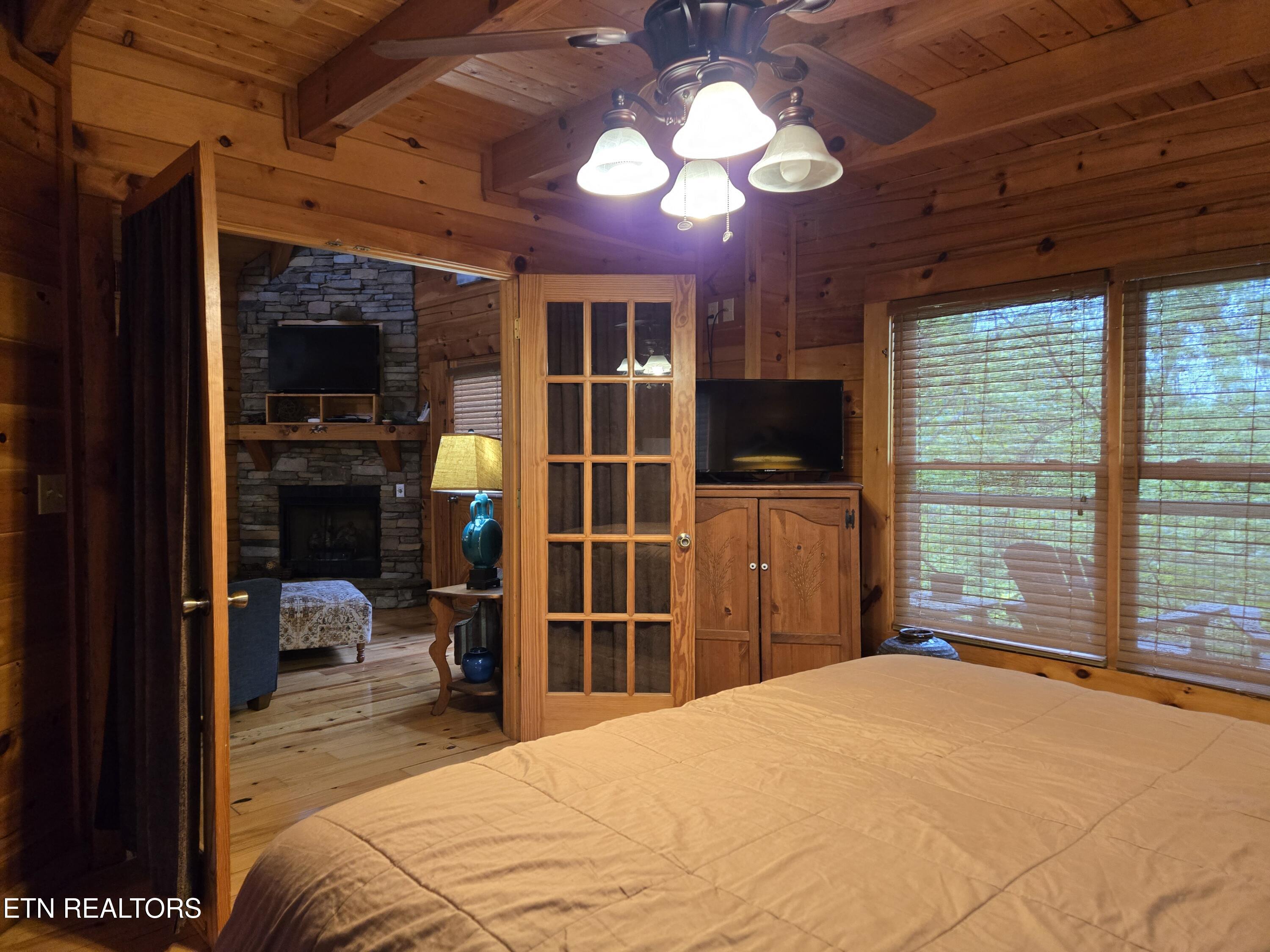 241 Alpine Mountain Way Property Photo 23
