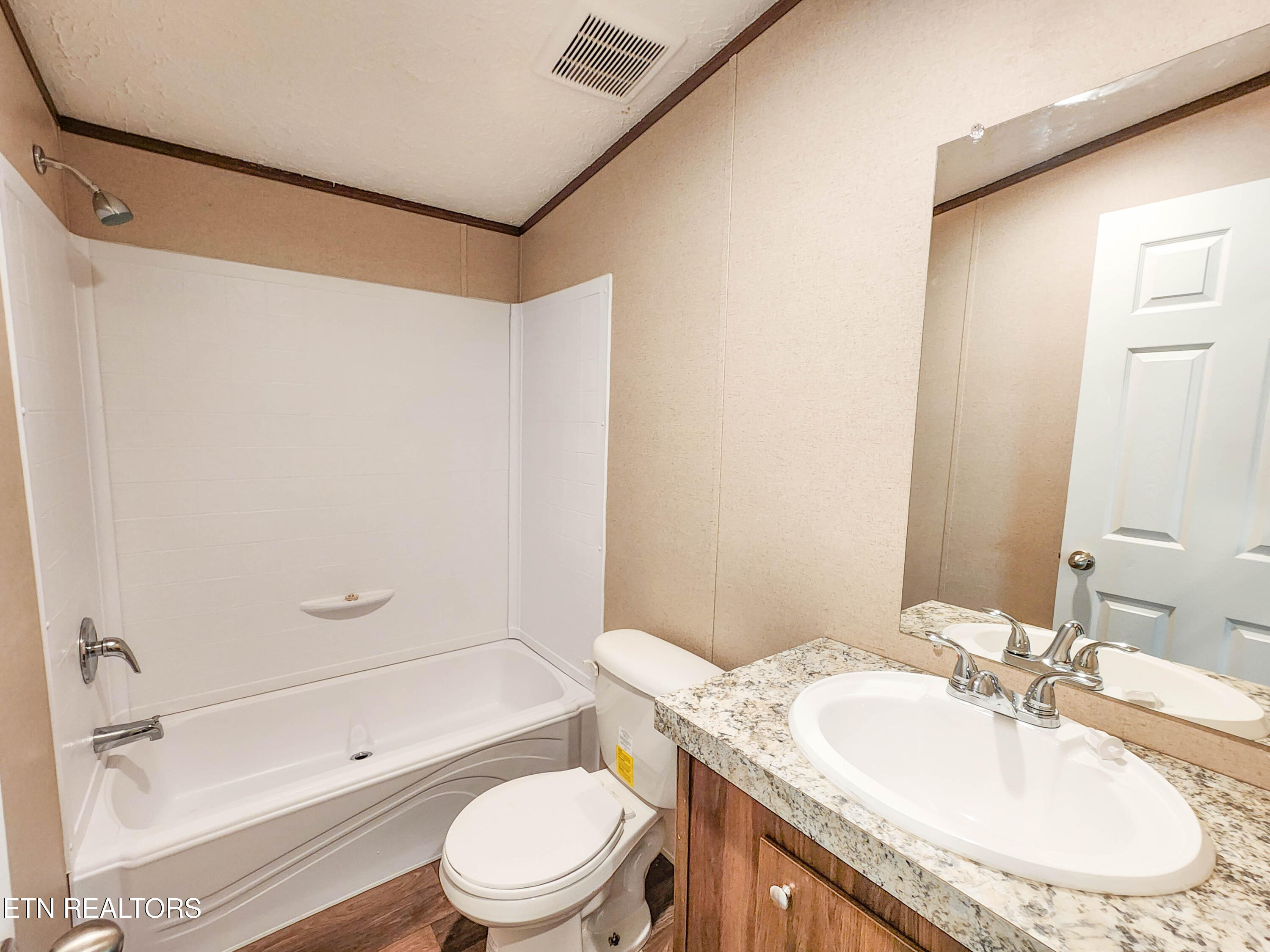 4029 Lilac Ave Property Photo 21