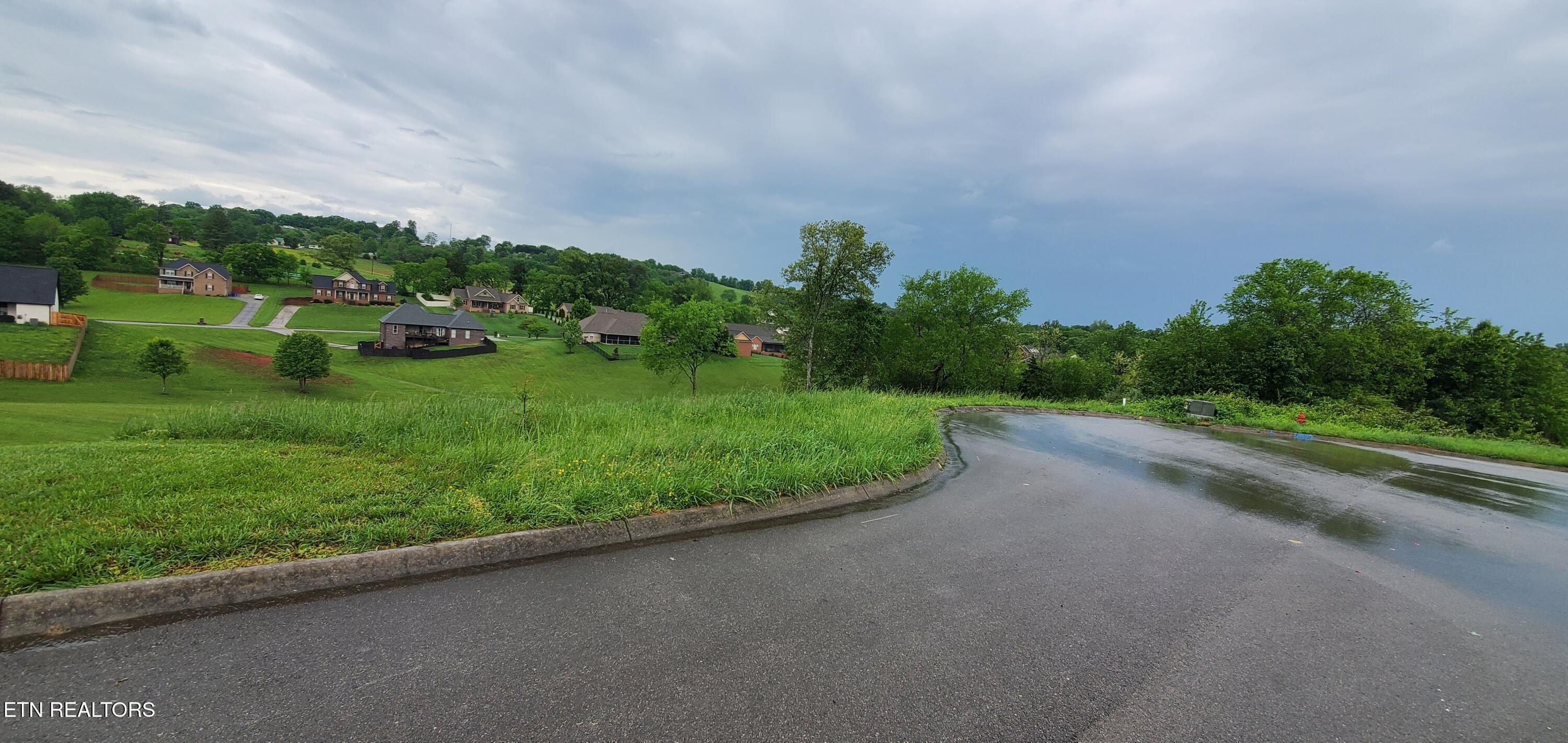 2329 Louisiana Court Property Photo