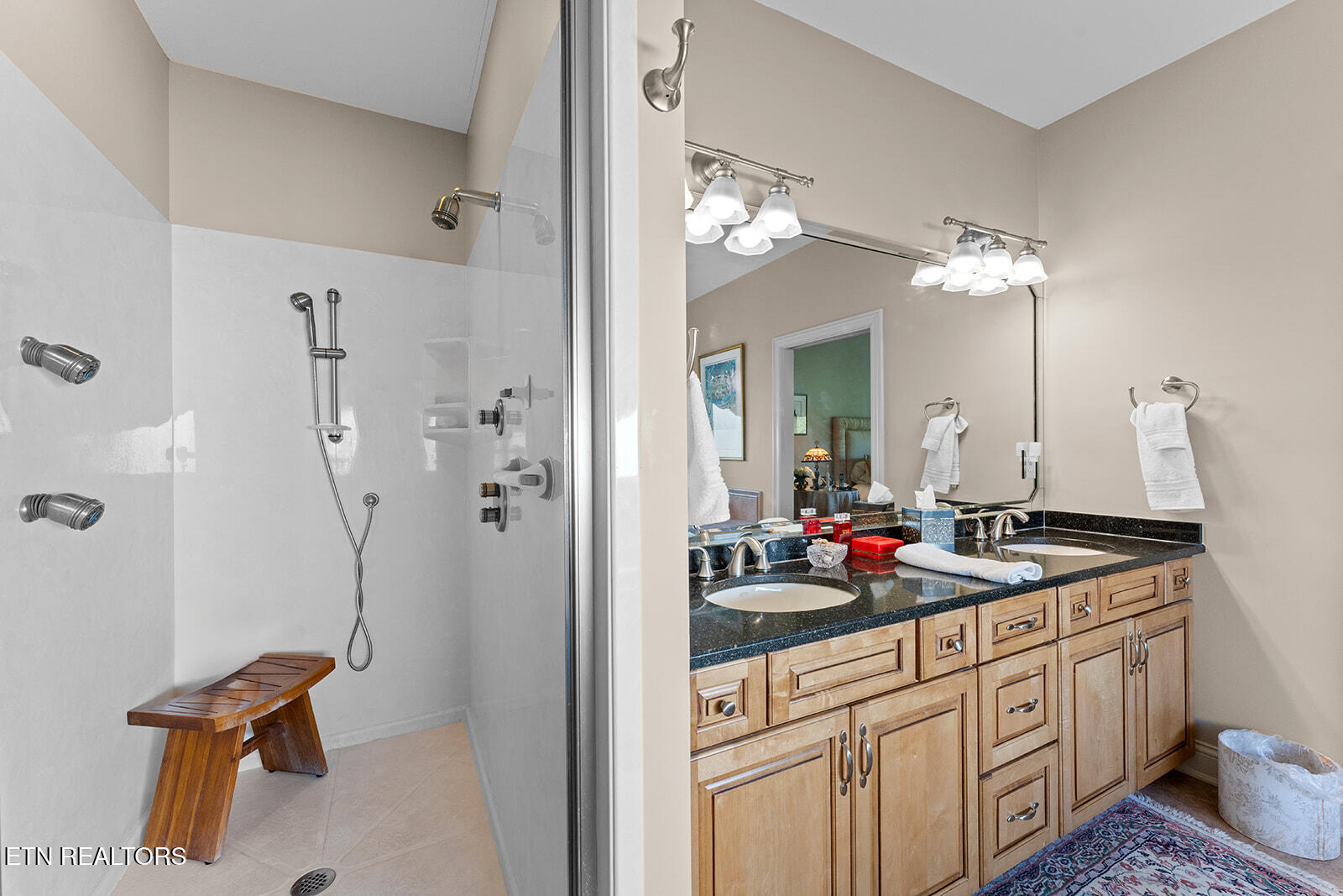 363 Golanvyi Tr Property Photo 36