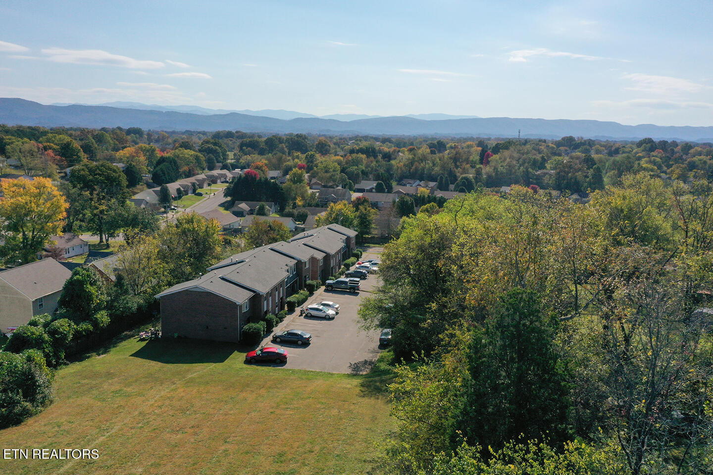 102 Asbury Way Property Photo