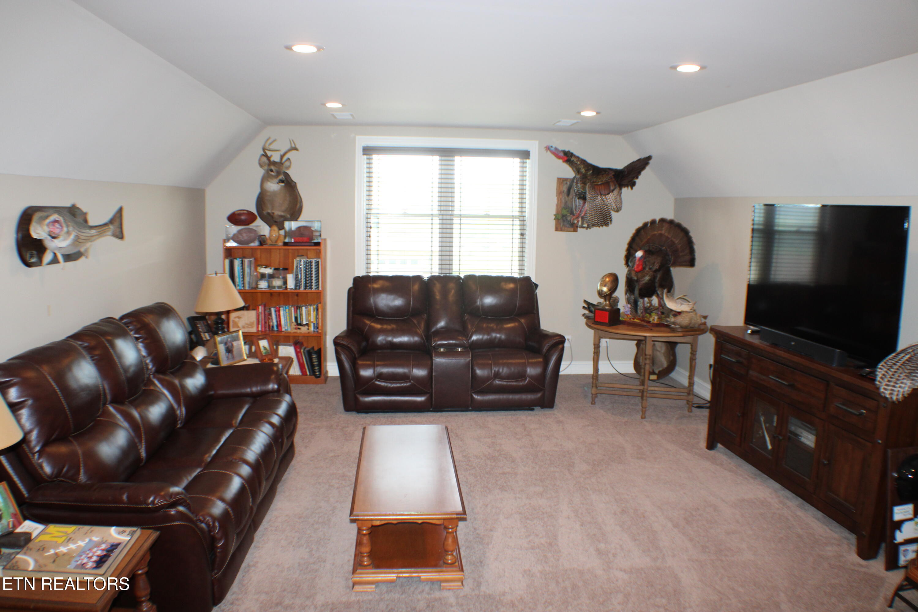 184 Danielle Court Property Photo 34