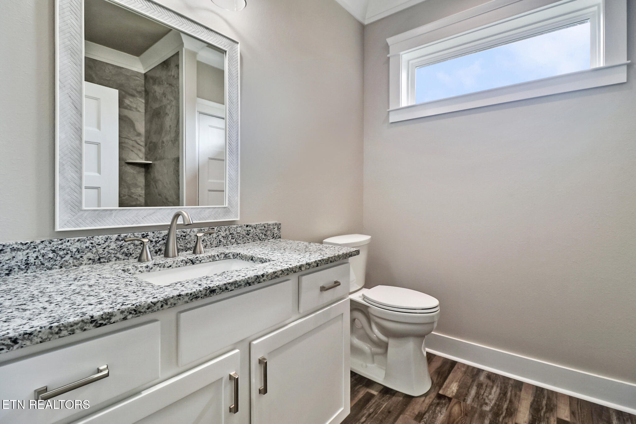 630 Lakeview Drive Property Photo 38