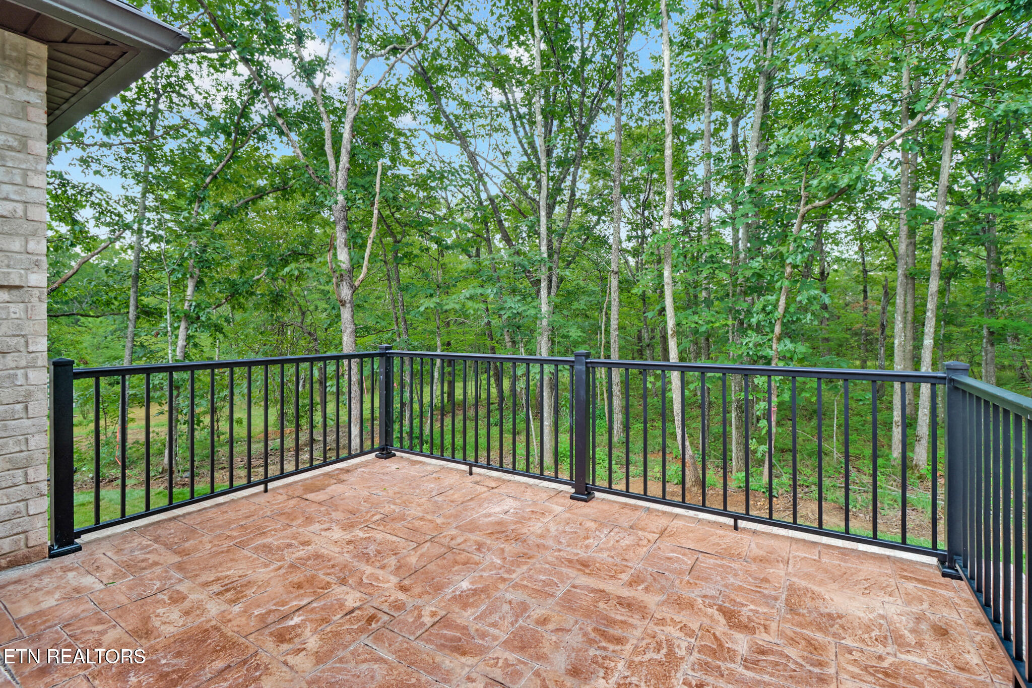 630 Lakeview Drive Property Photo 43