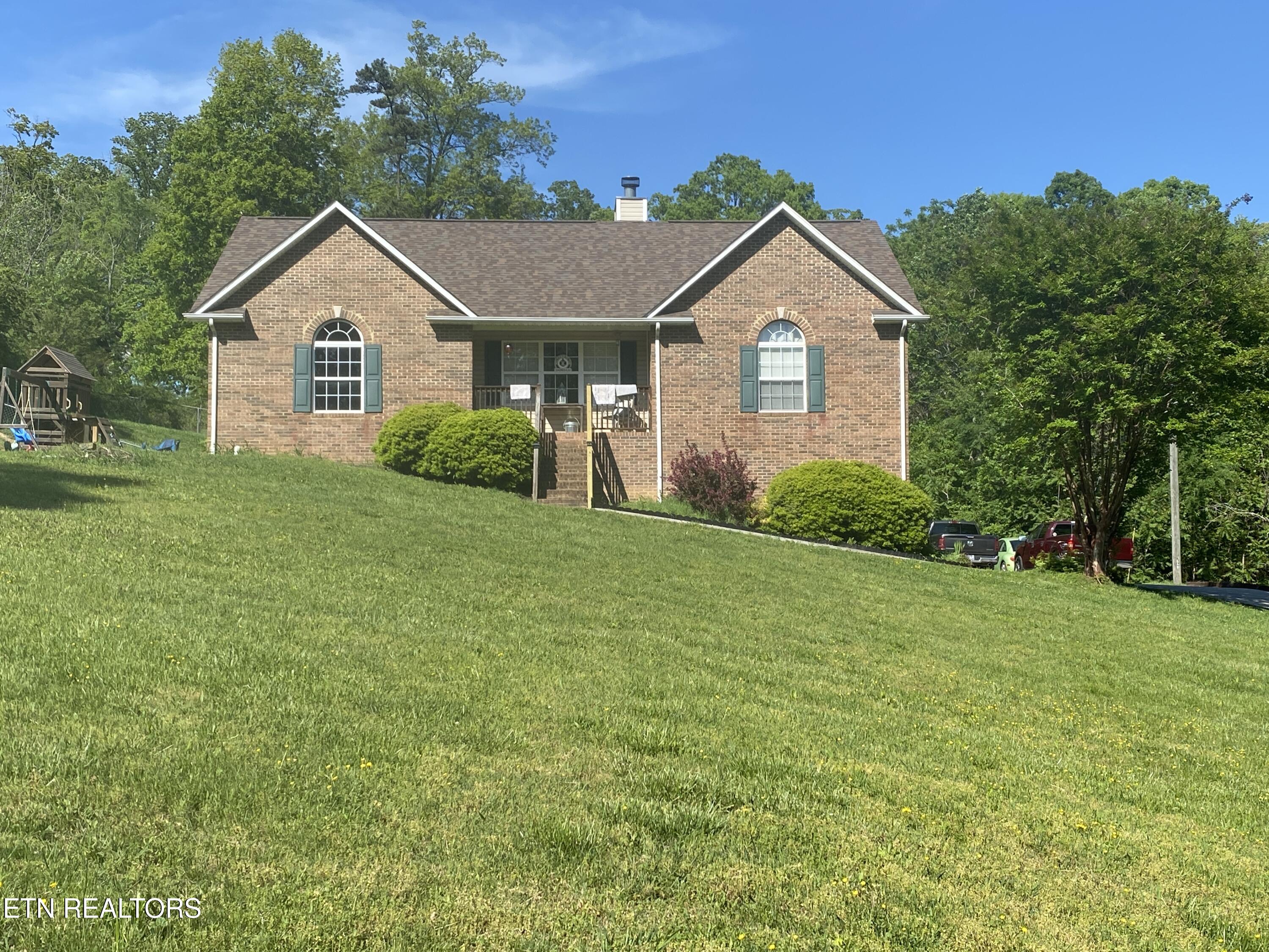 8434 Coppock Rd Property Photo 1