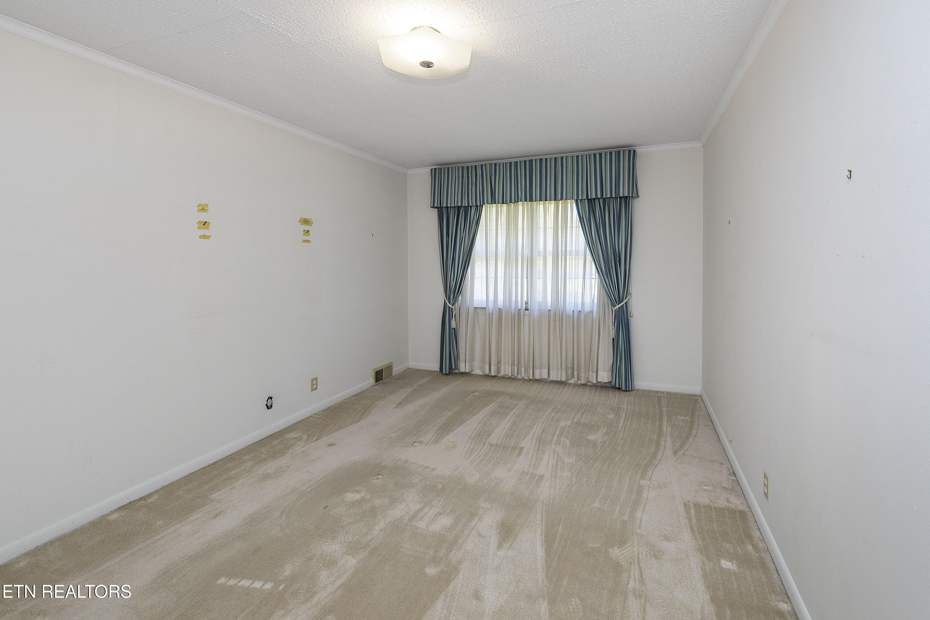 1233 Cherokee Blvd Property Photo 18