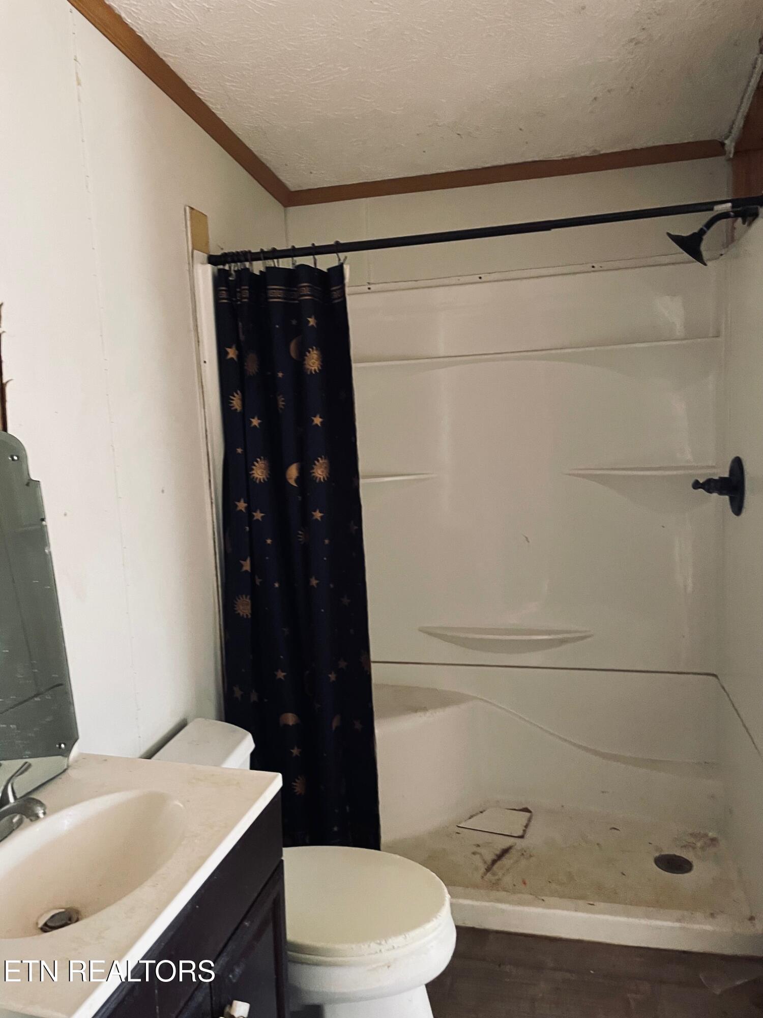 2370 Chestnut Hill Rd Property Photo 9