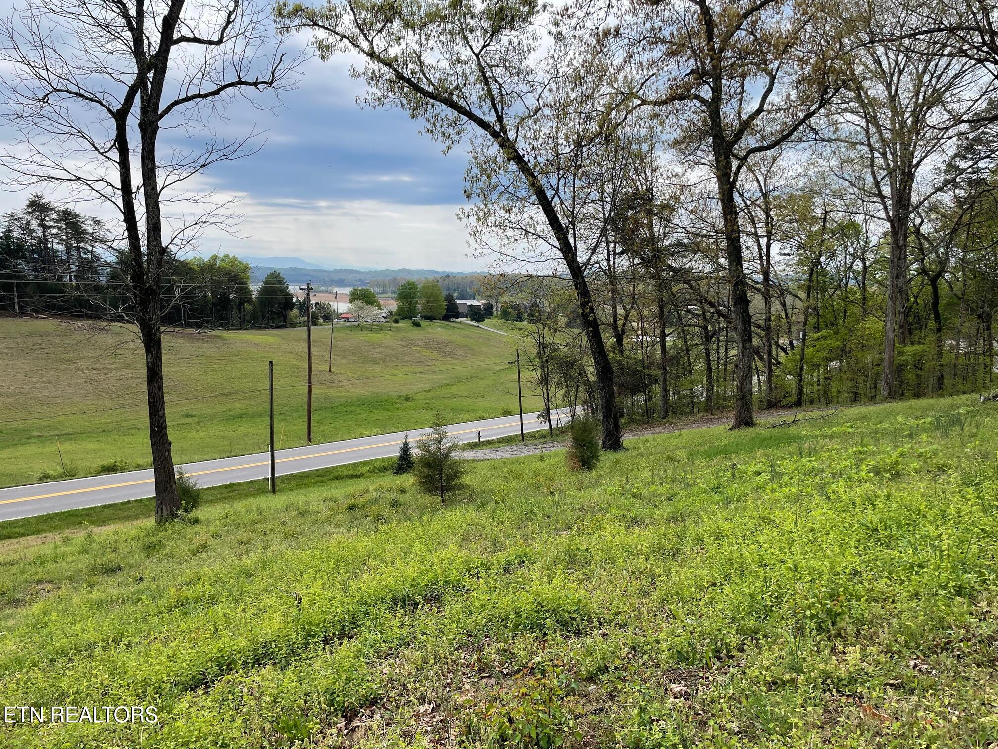 2370 Chestnut Hill Rd Property Photo 17