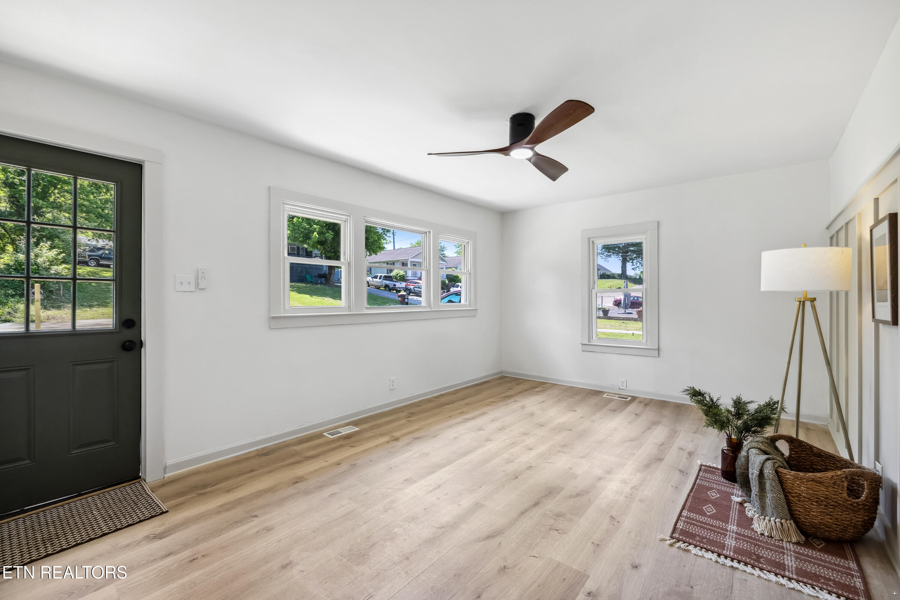 3029 Lay Ave Property Photo 16