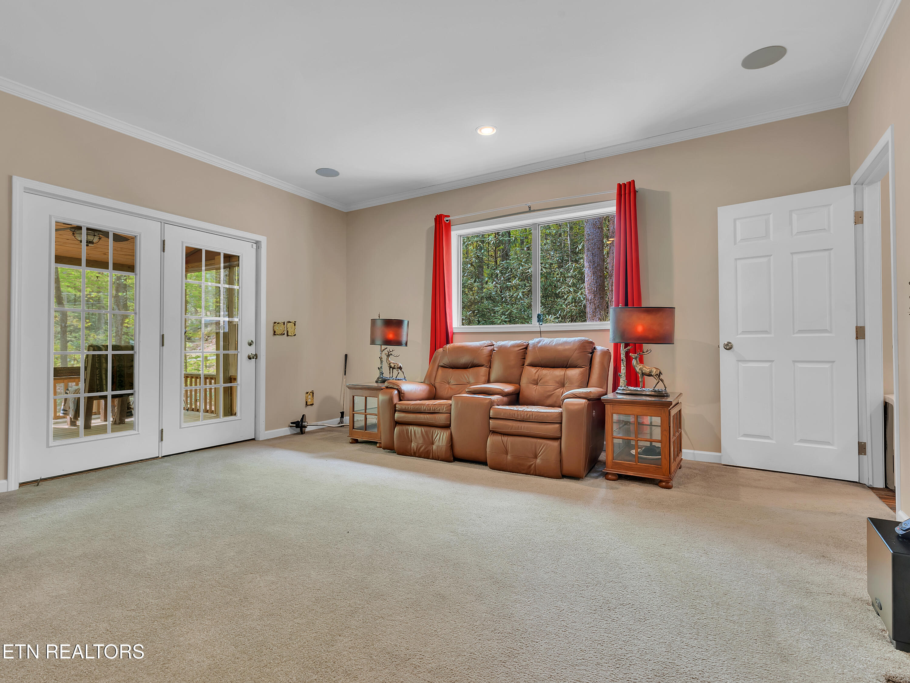 3950 Forest Trail Drive Property Photo 19