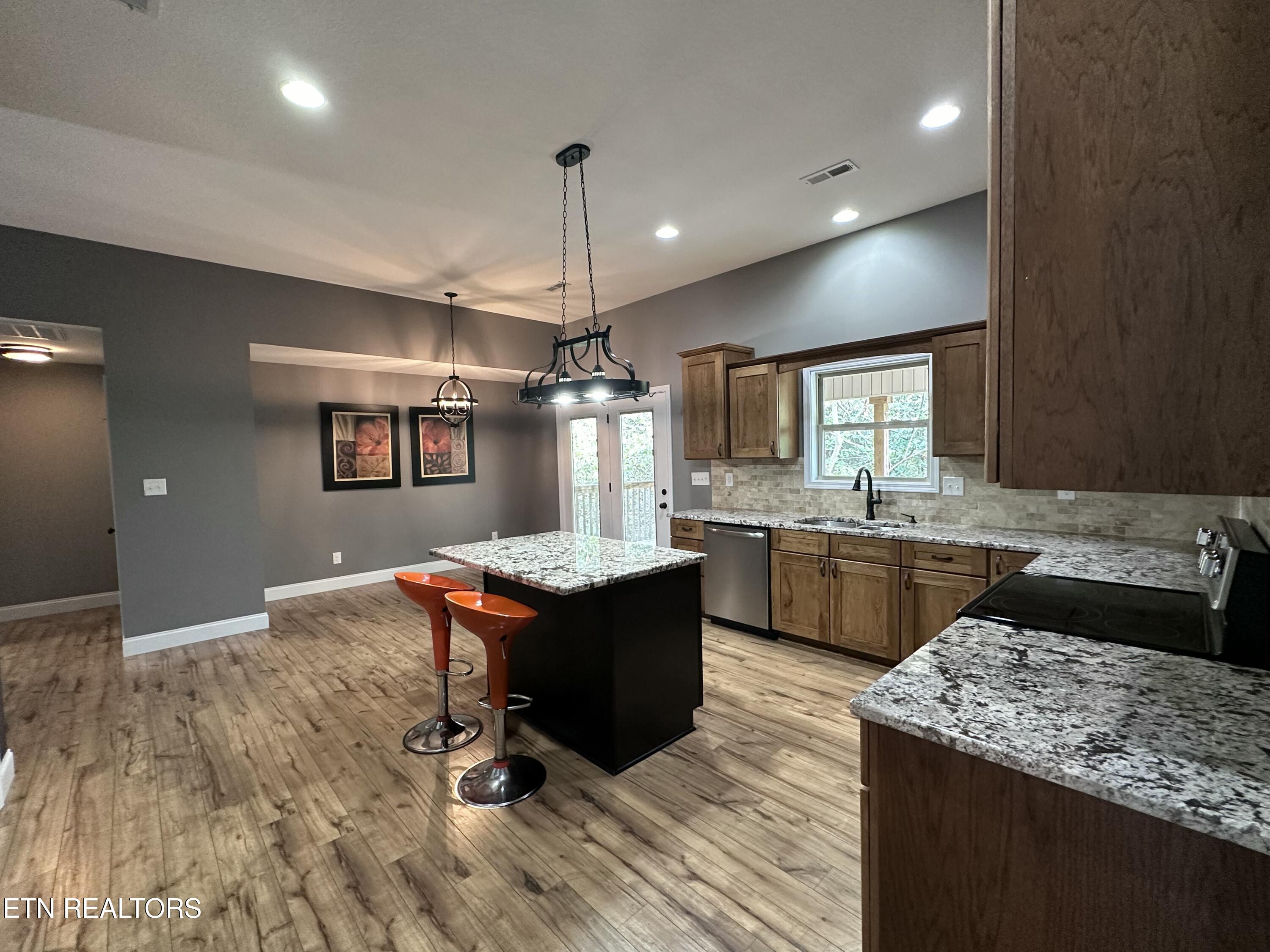 2117 Camley Court Property Photo 29
