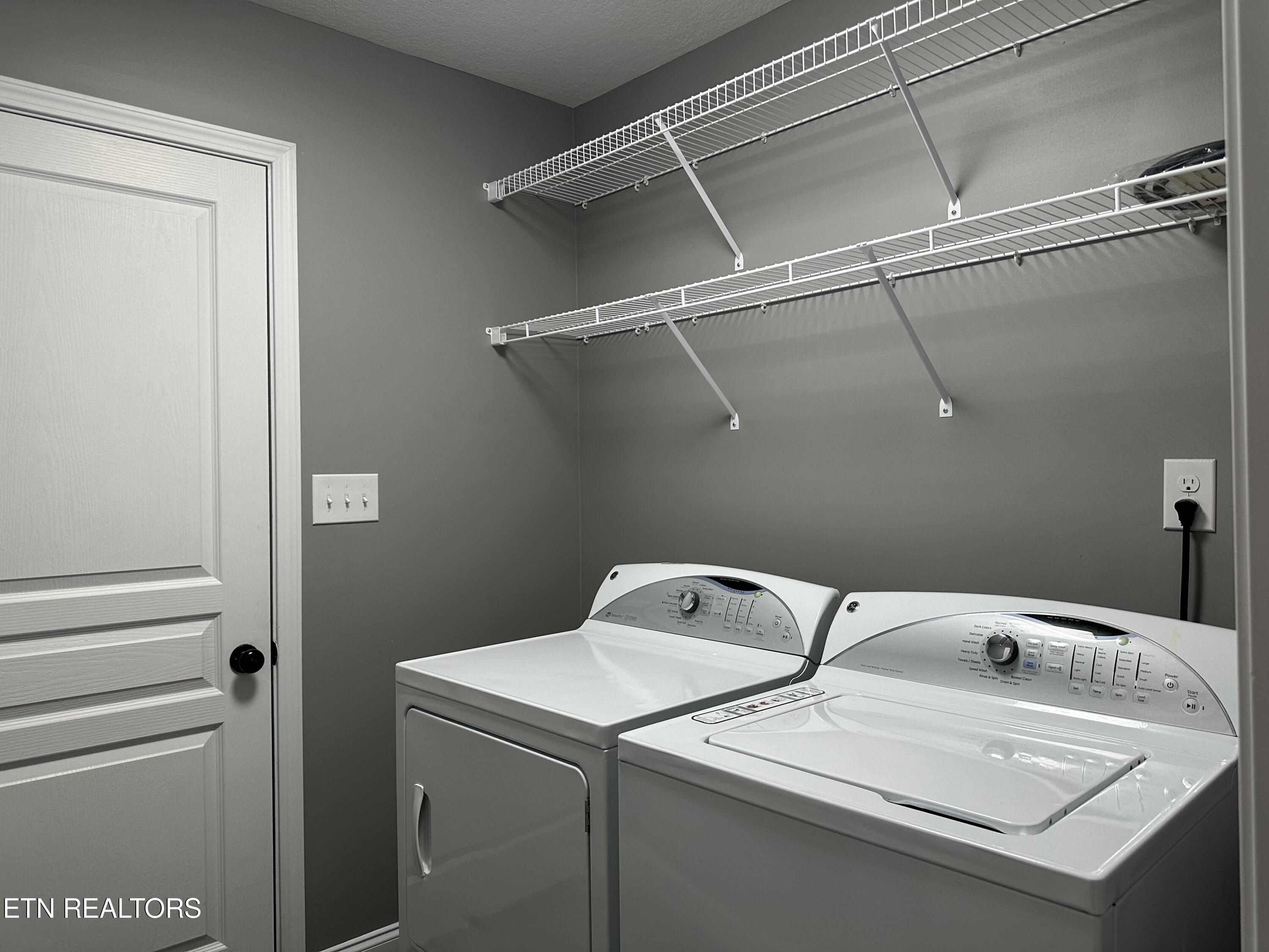 2117 Camley Court Property Photo 43