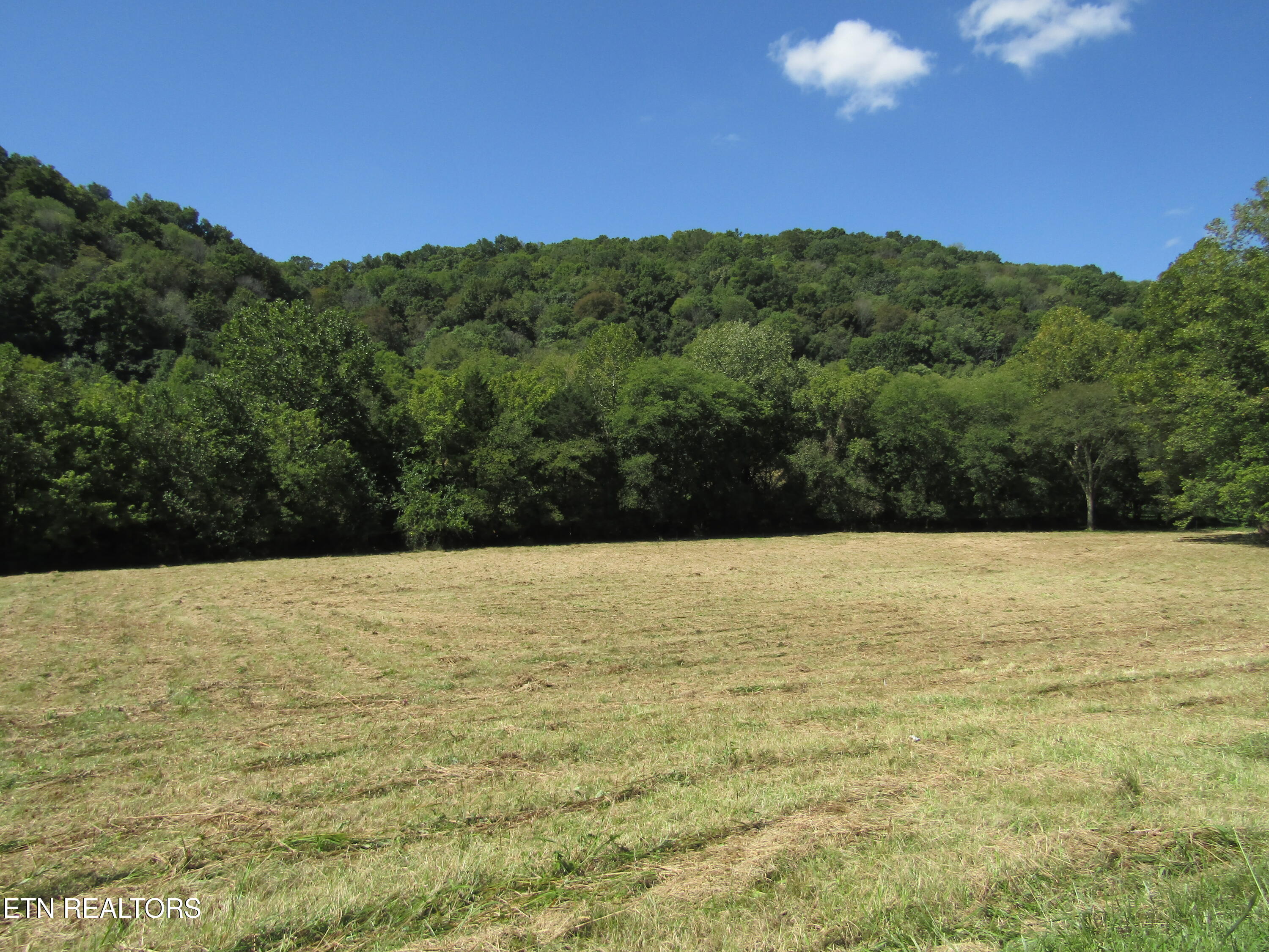 14ac Hartsville Rd Property Photo