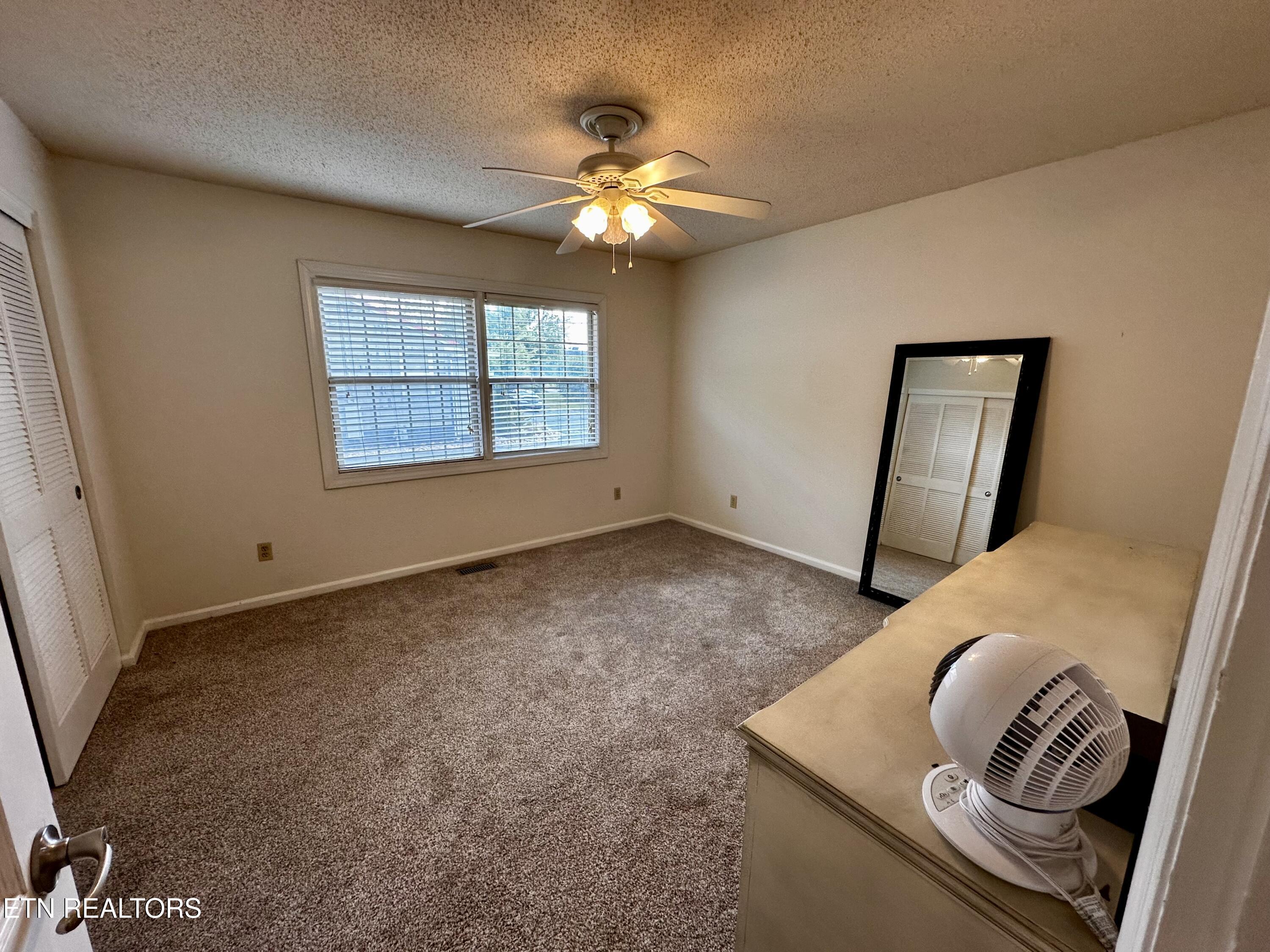 6523 Deane Hill Drive Property Photo 15