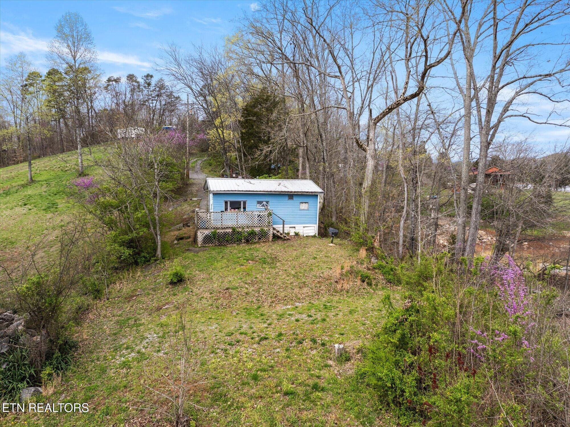 1429 Rocky Summit Rd Property Photo 42