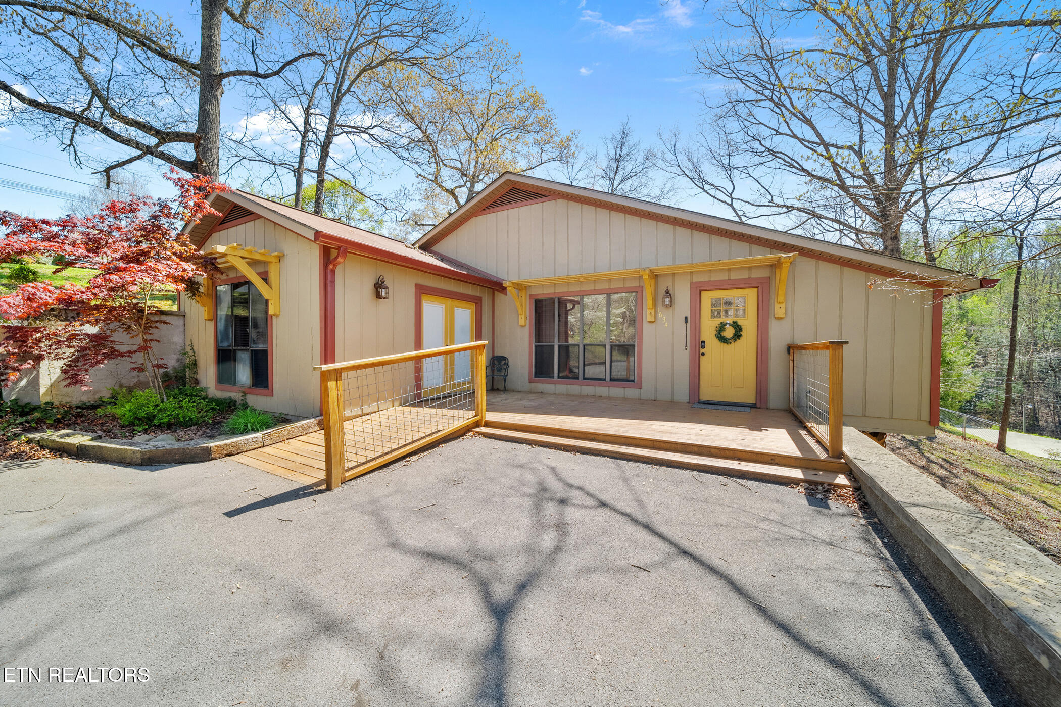 1634 Spruce Dr Property Photo 32