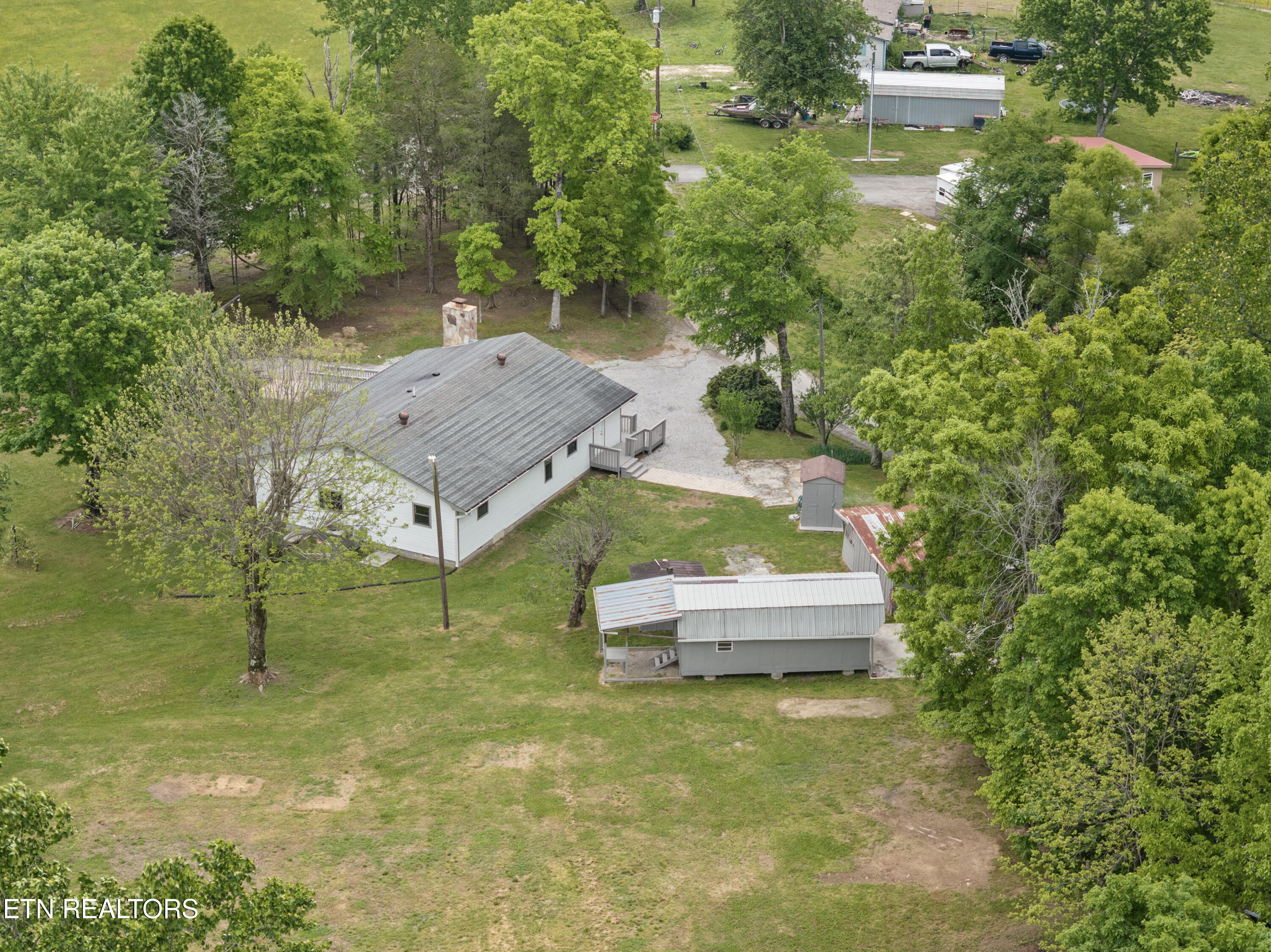 292 Buckner Rd Property Photo 1