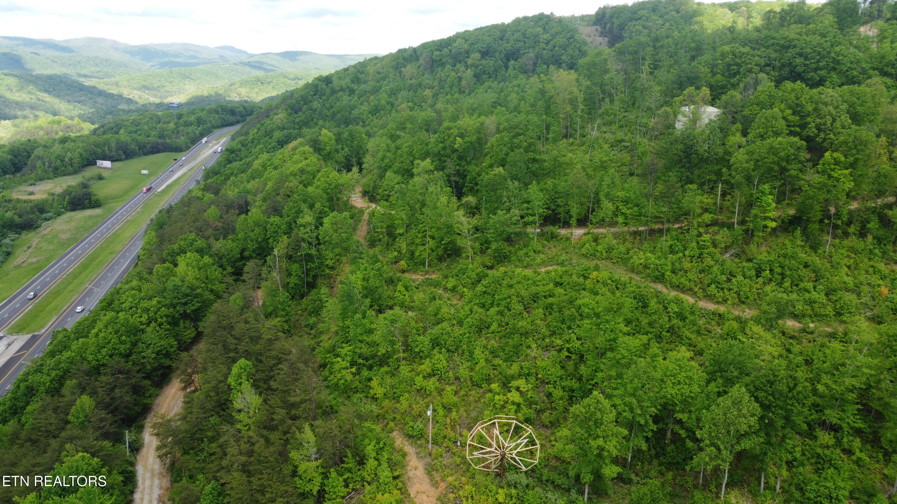 Old Kentucky Rd Property Photo