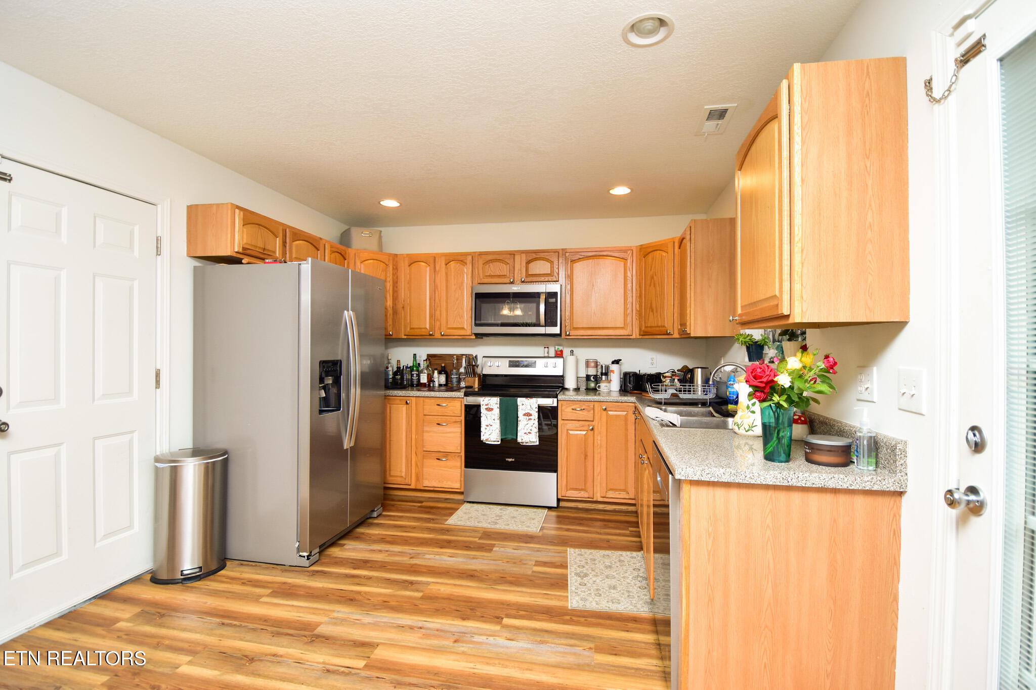812 Blue Spruce Way Property Photo 10