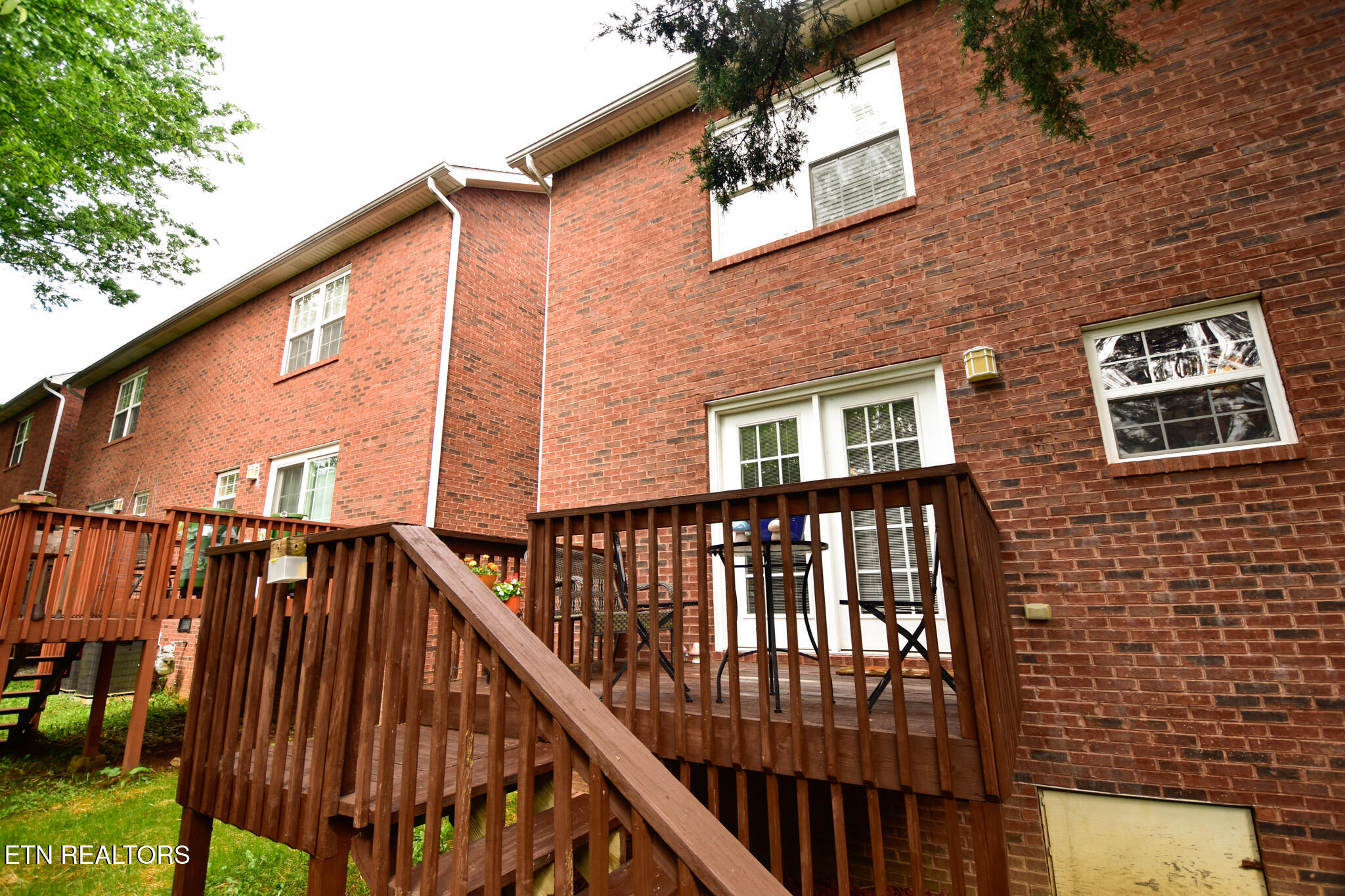 812 Blue Spruce Way Property Photo 15