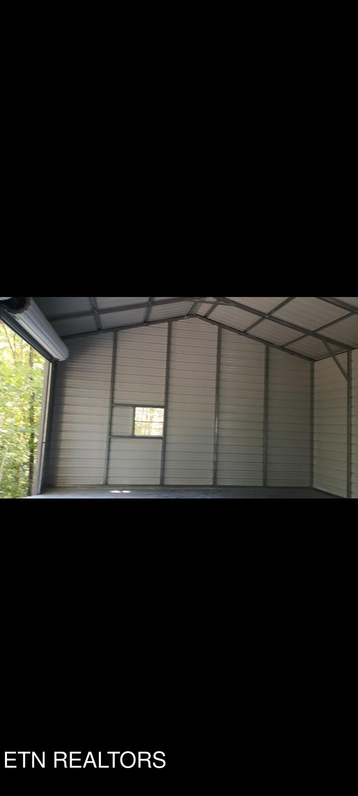 837 Rock Springs Rd Property Photo 8