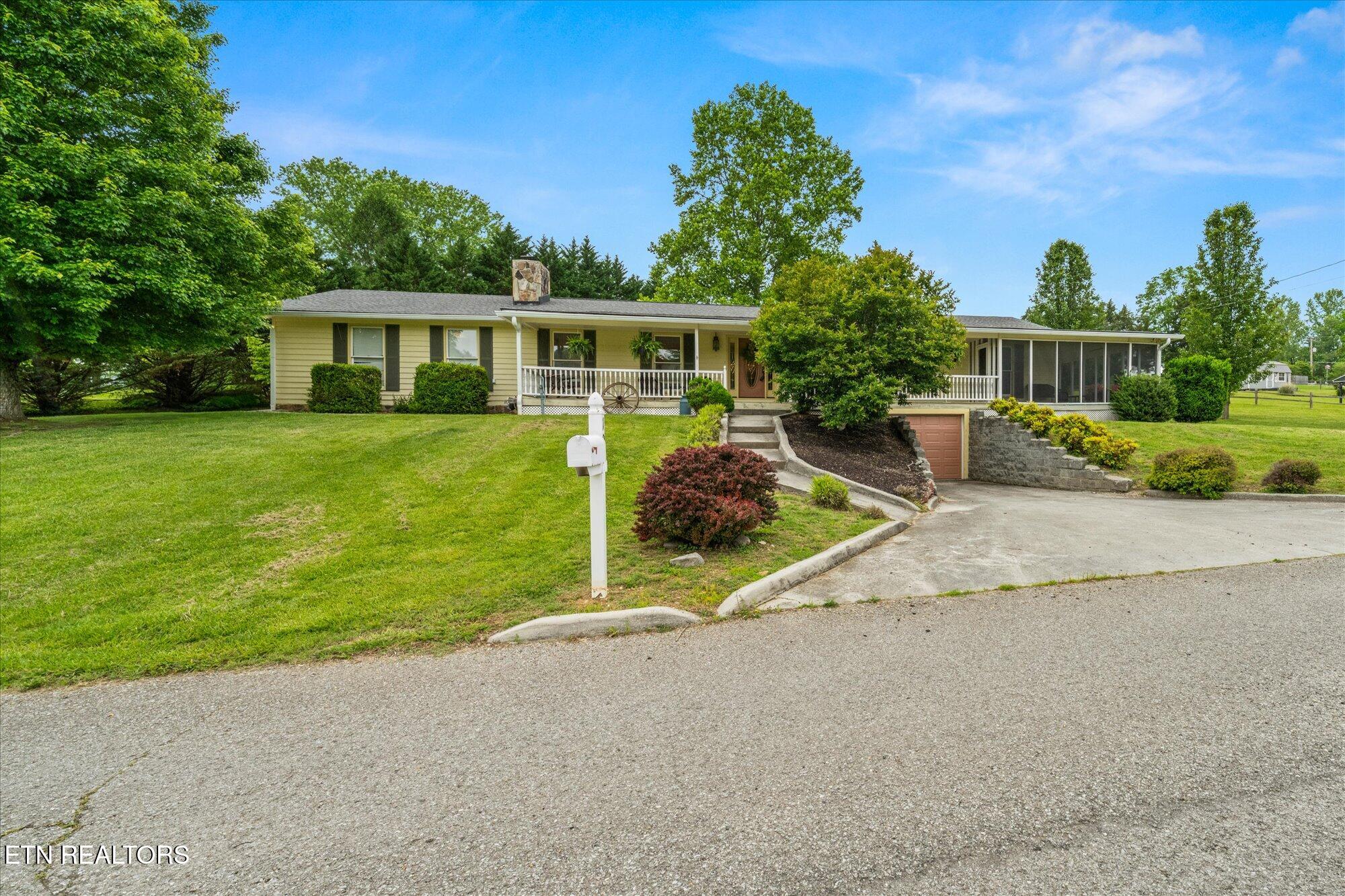 109 Sunset Drive Property Photo