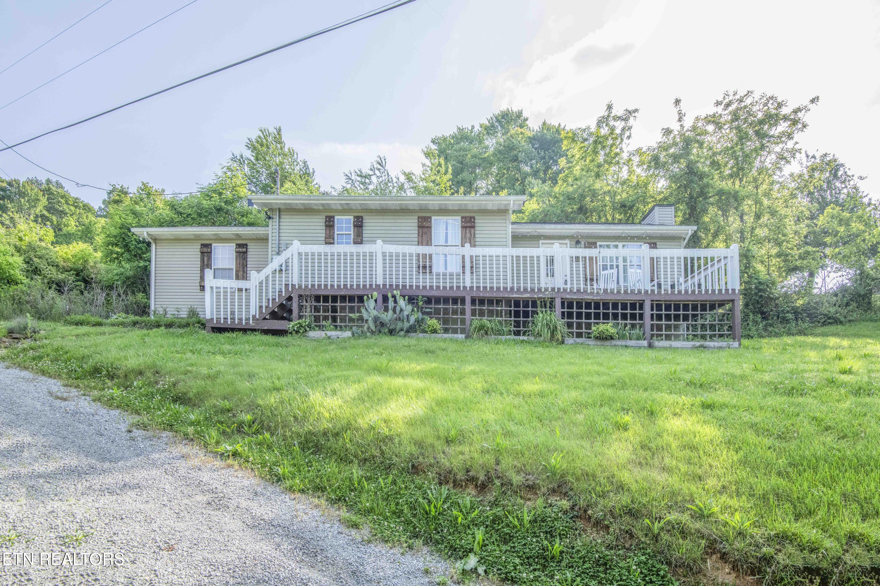 486 Coolidge Rd Property Photo
