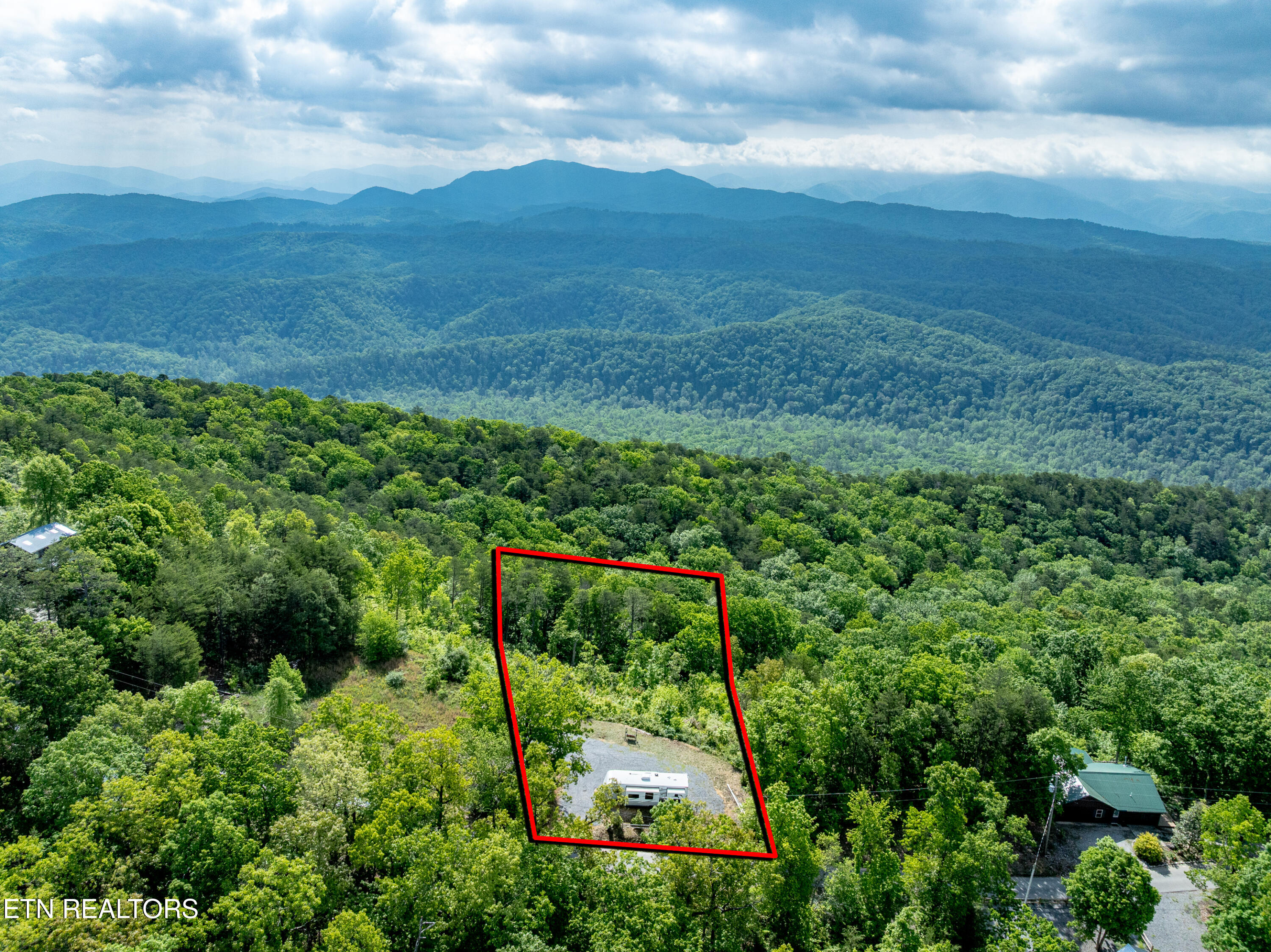 5944 Tower Rd Property Photo 2