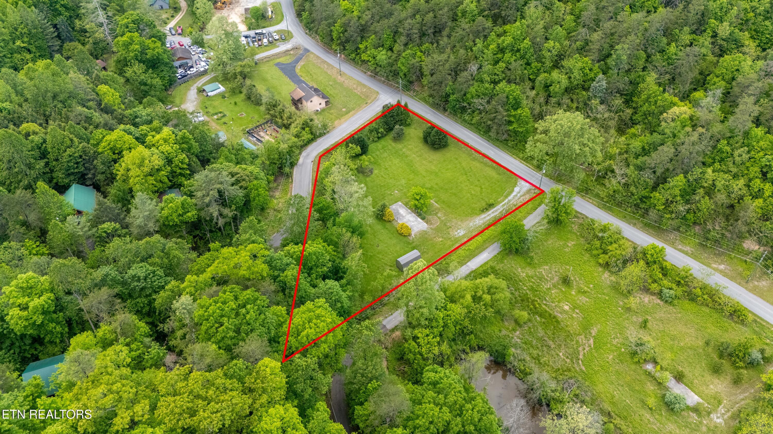 3266/3272 Lost Branch Rd Property Photo 52