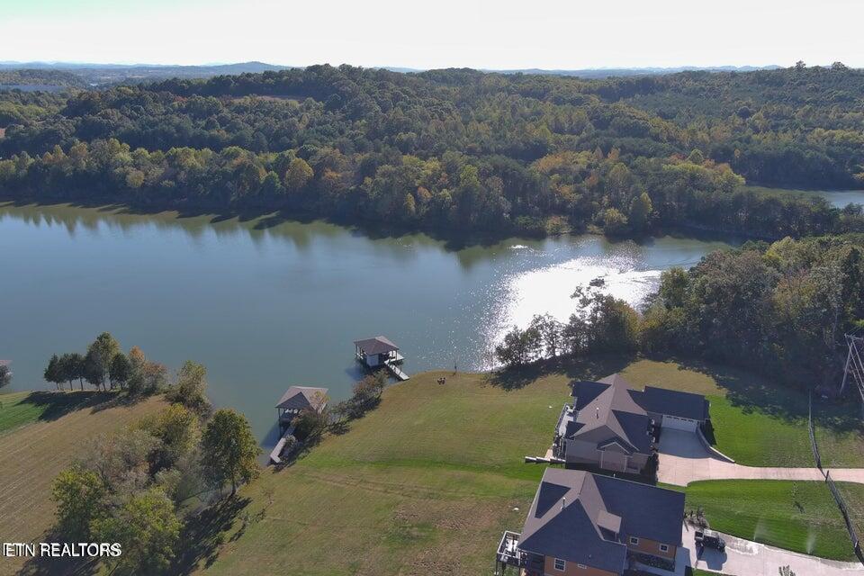 7883 Morganton Rd Property Photo 8