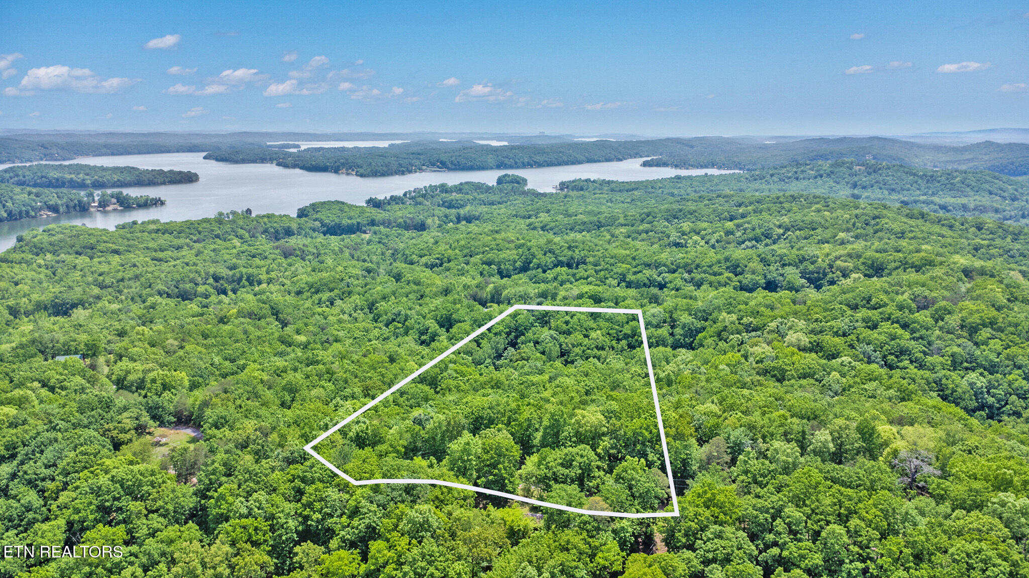Williams Circle Property Photo