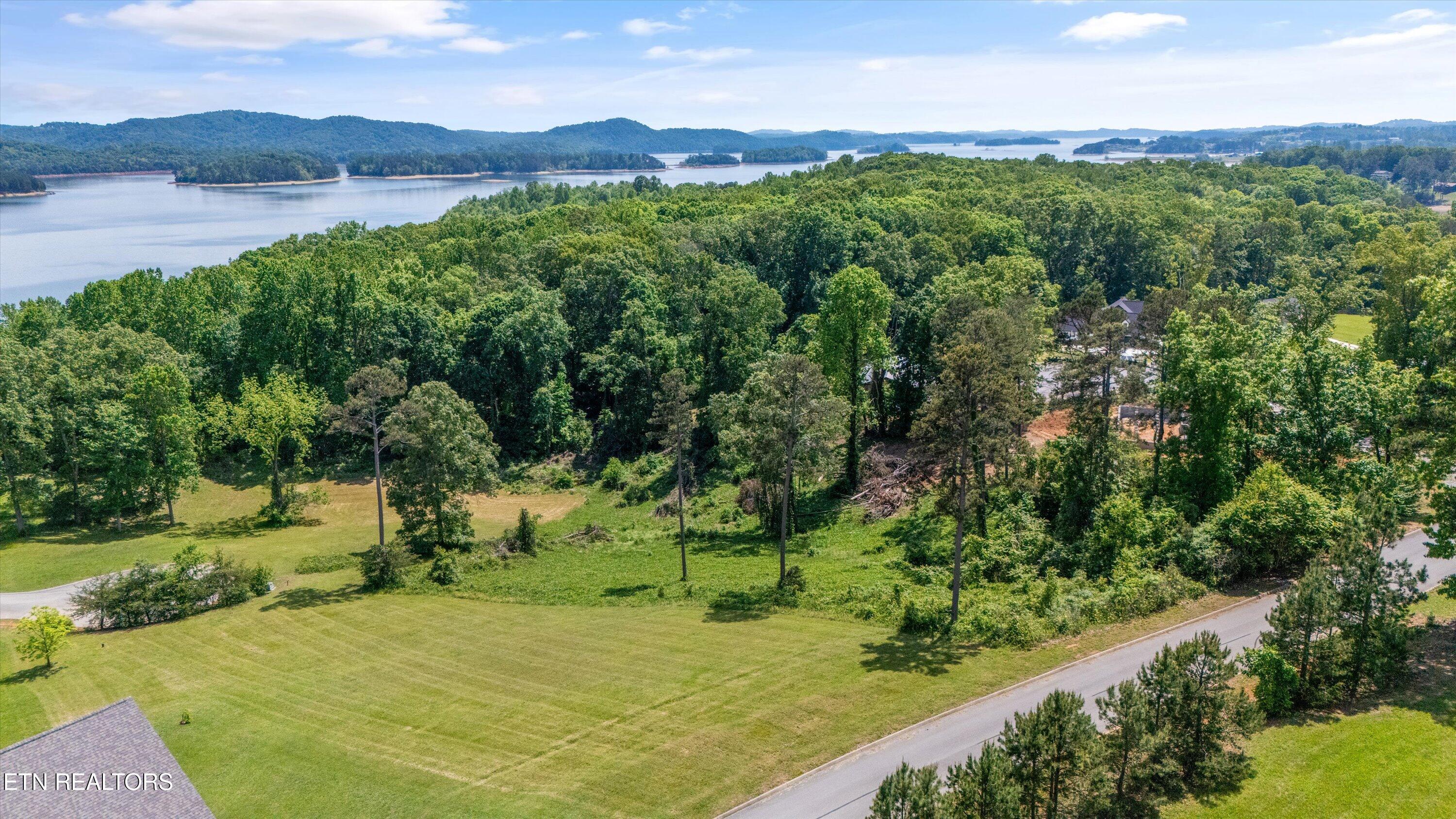 98 Cow Poke Lane Property Photo 1