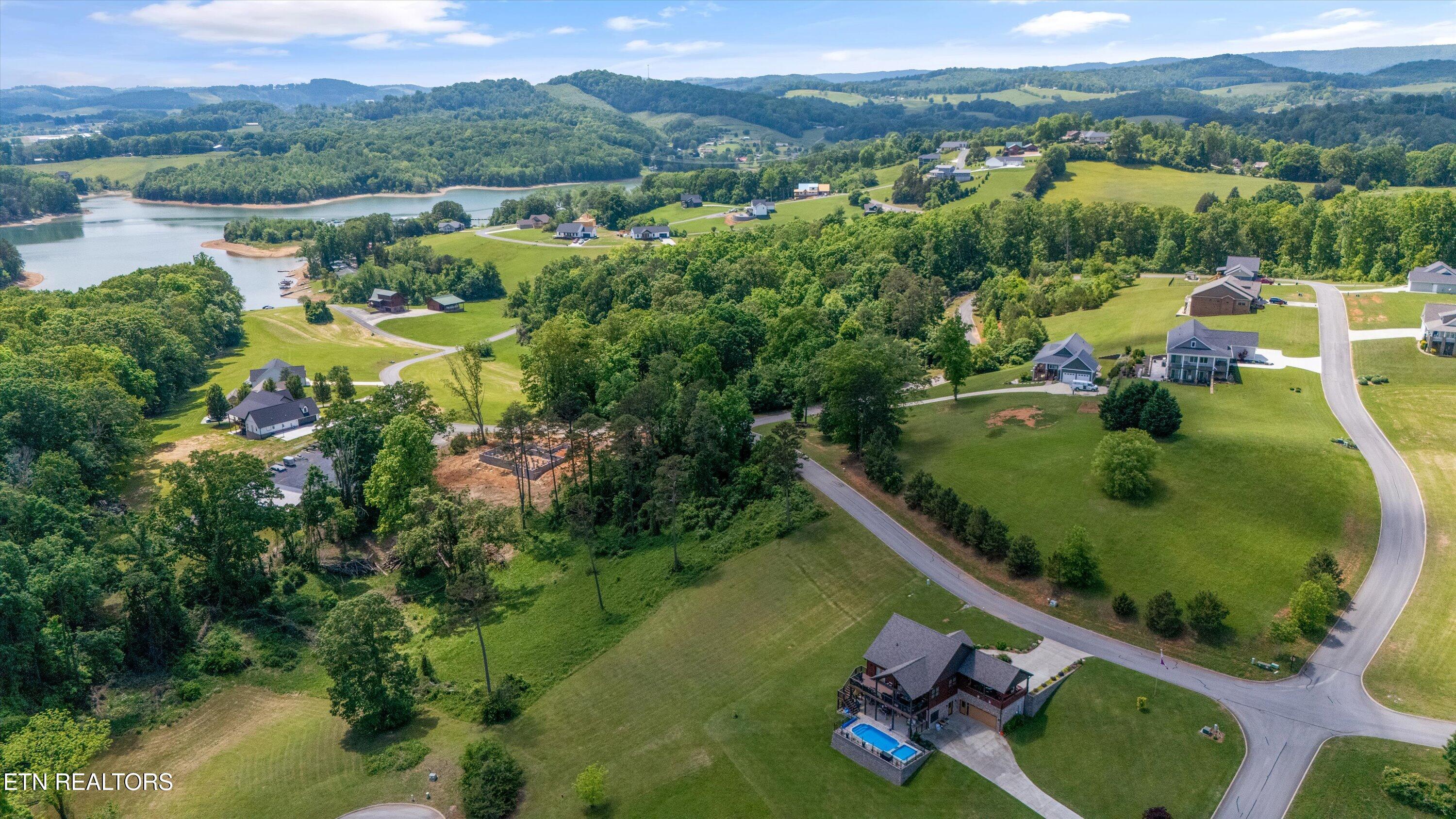 98 Cow Poke Lane Property Photo 15