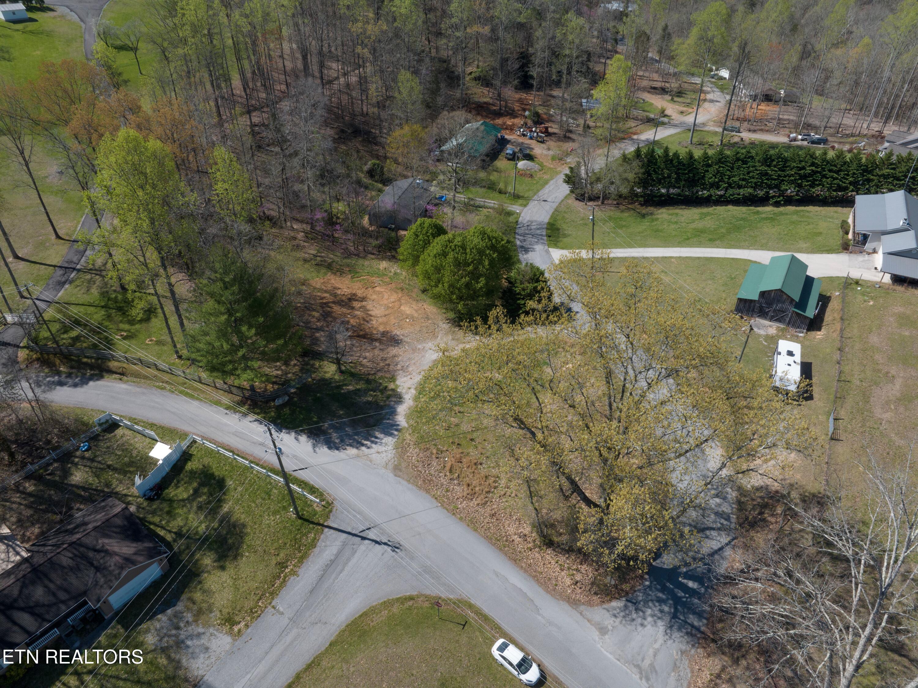 109 Justin Lane Property Photo 2