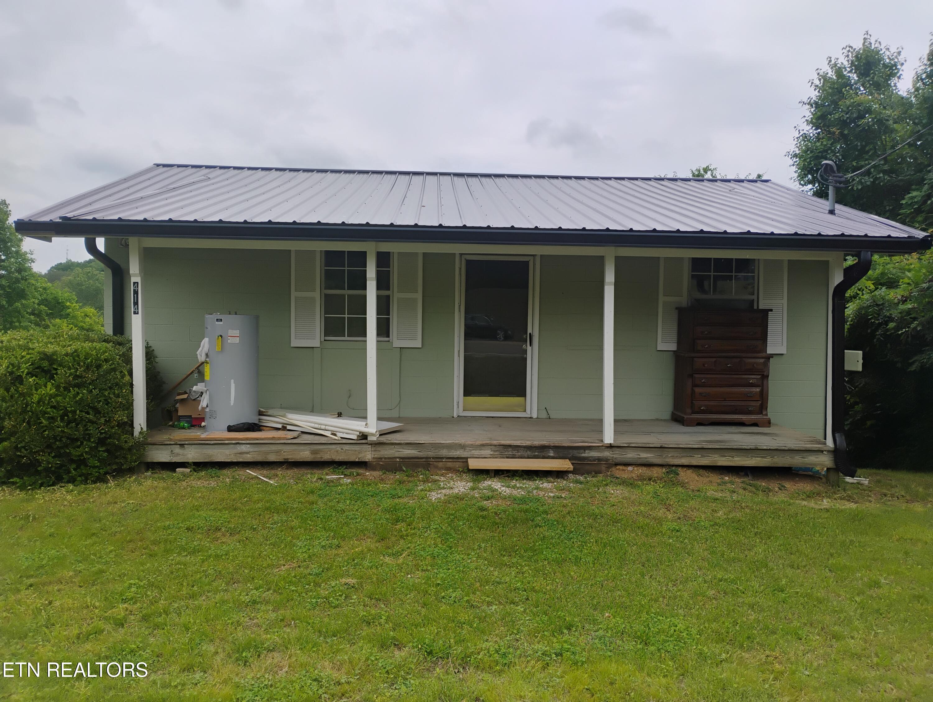 414 Rutledge Pike Property Photo 1