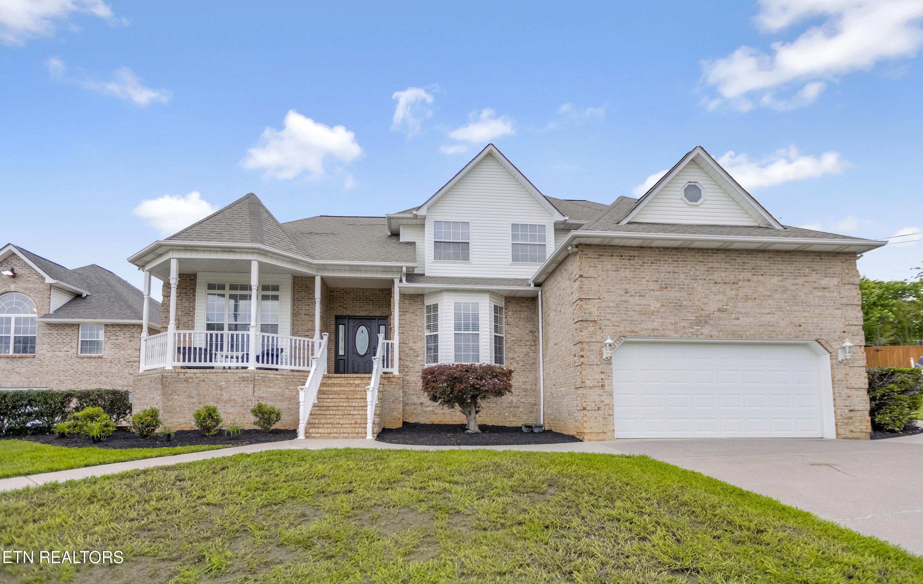 117 Mayview Drive Property Photo 1