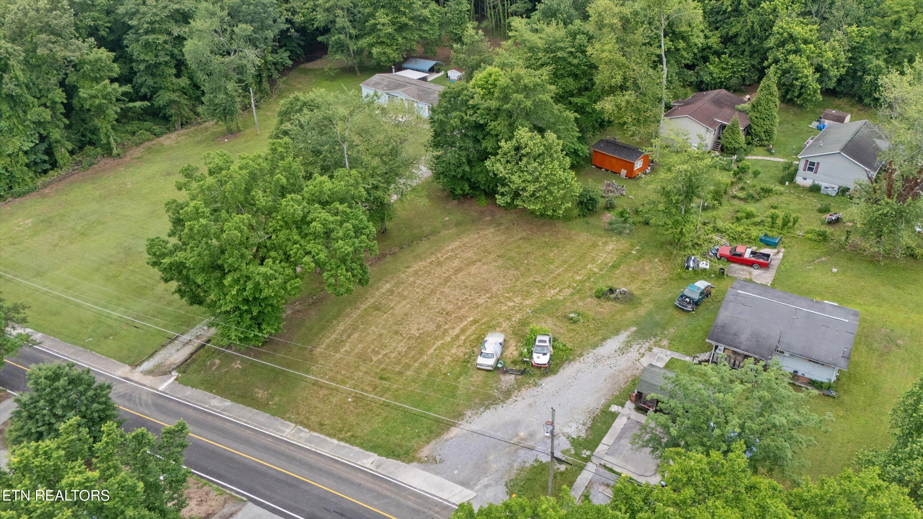 533 Greenwood St Property Photo 2