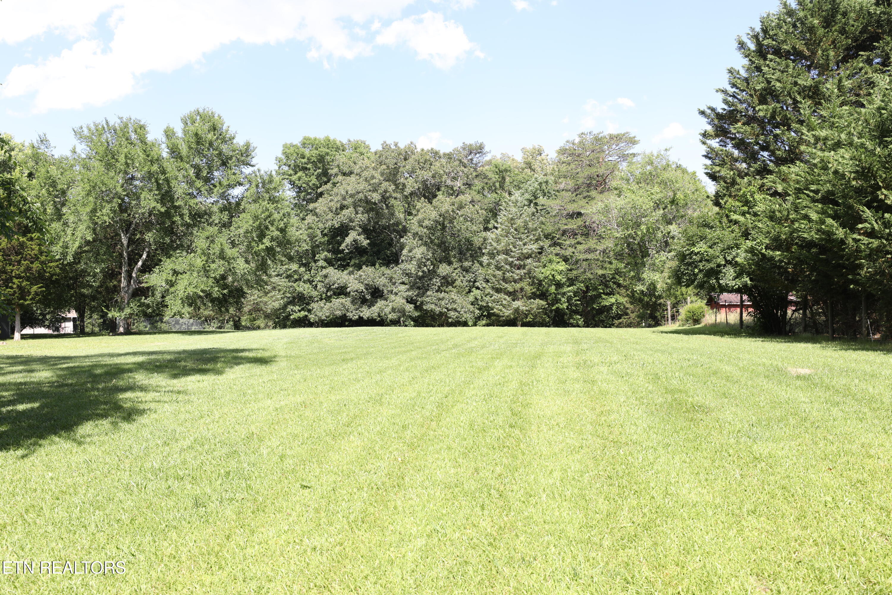 Mountain View Drive Property Photo 2