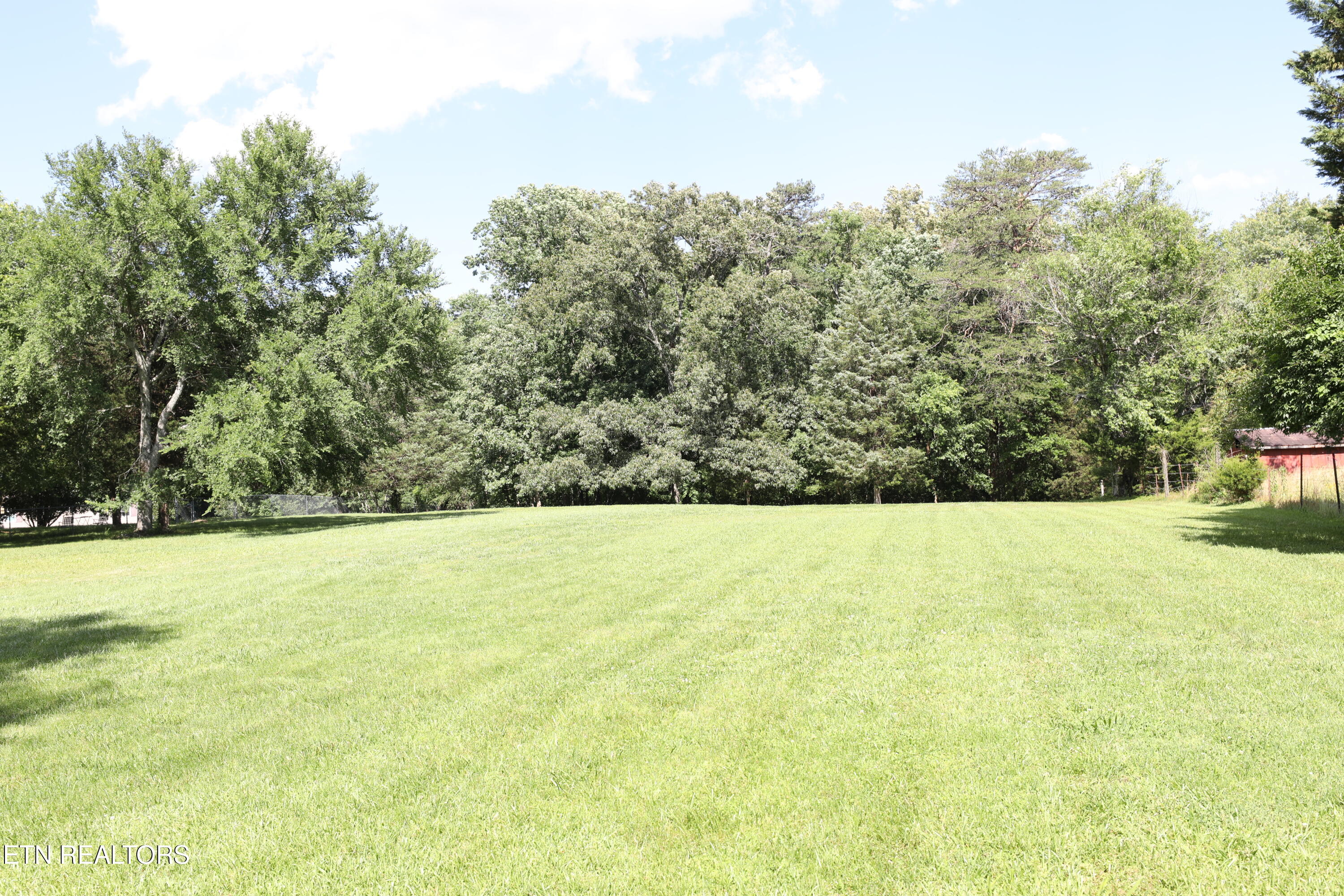 Mountain View Drive Property Photo 4