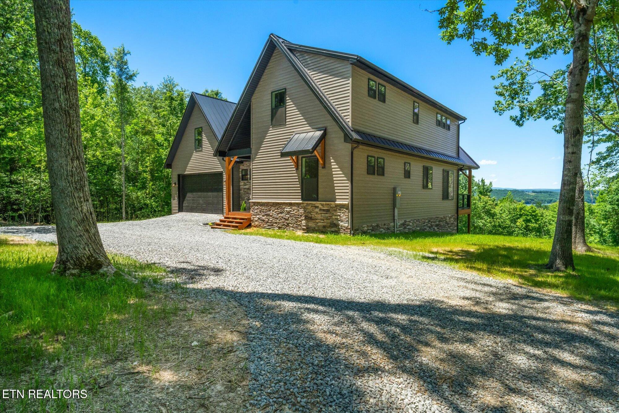 597 Goins Hill Rd Property Photo 1