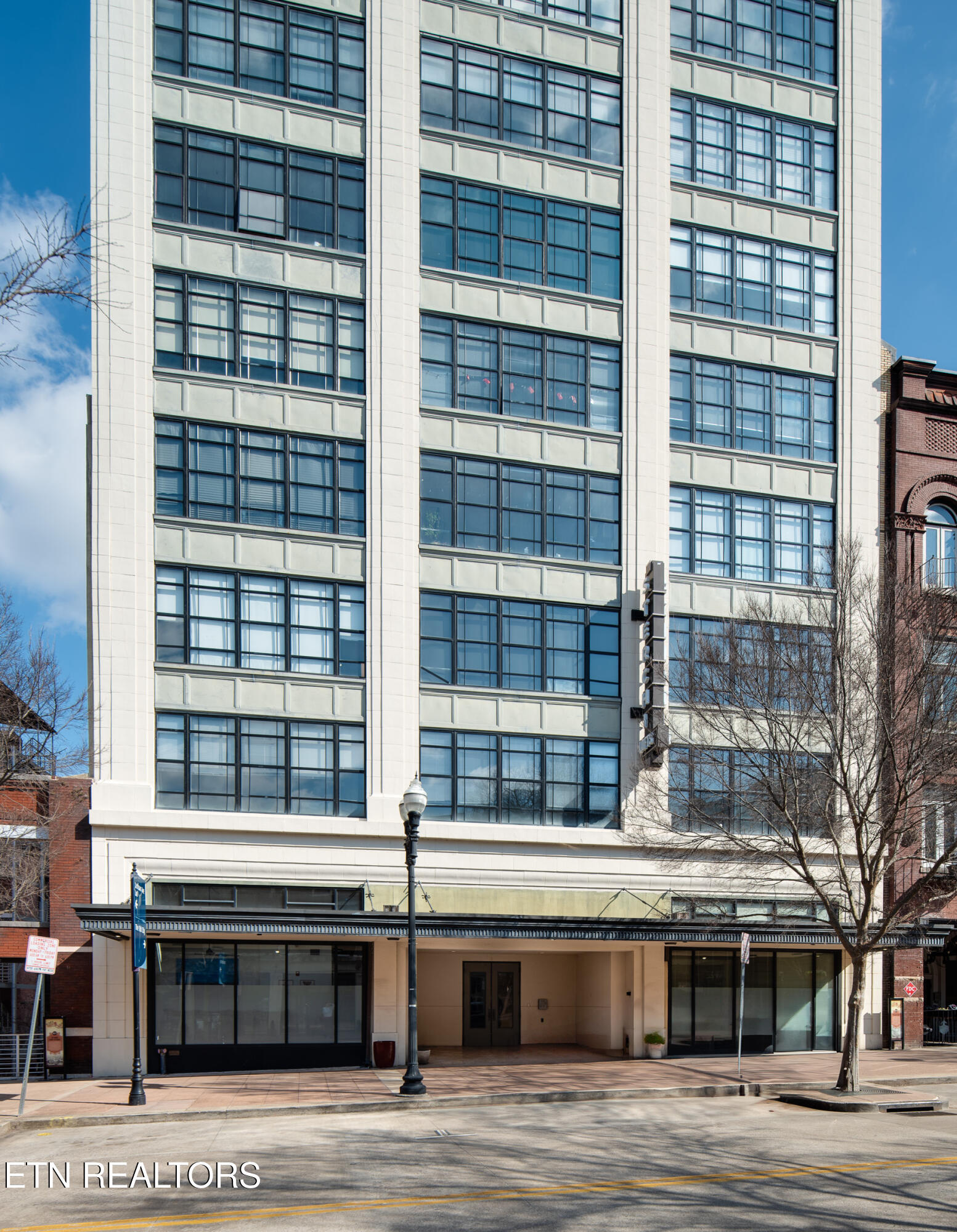 116 S Gay St Property Photo 1