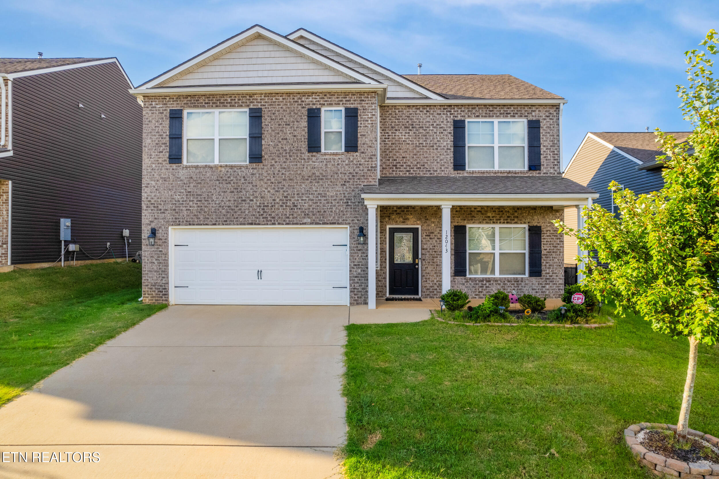 12043 Lillibridge Crossing Lane Property Photo 1