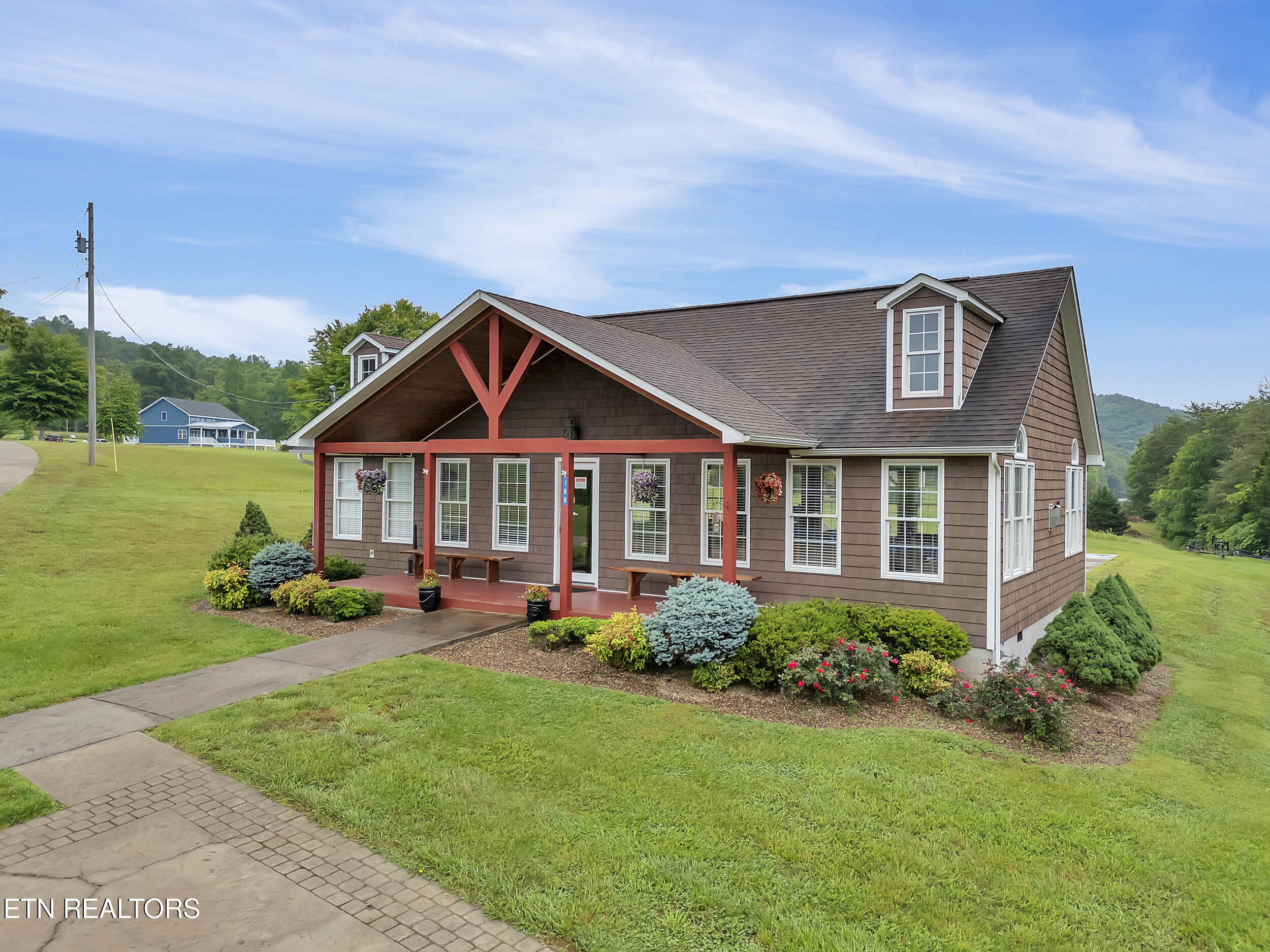 98 Pinnacle Pointe Way Property Photo 19