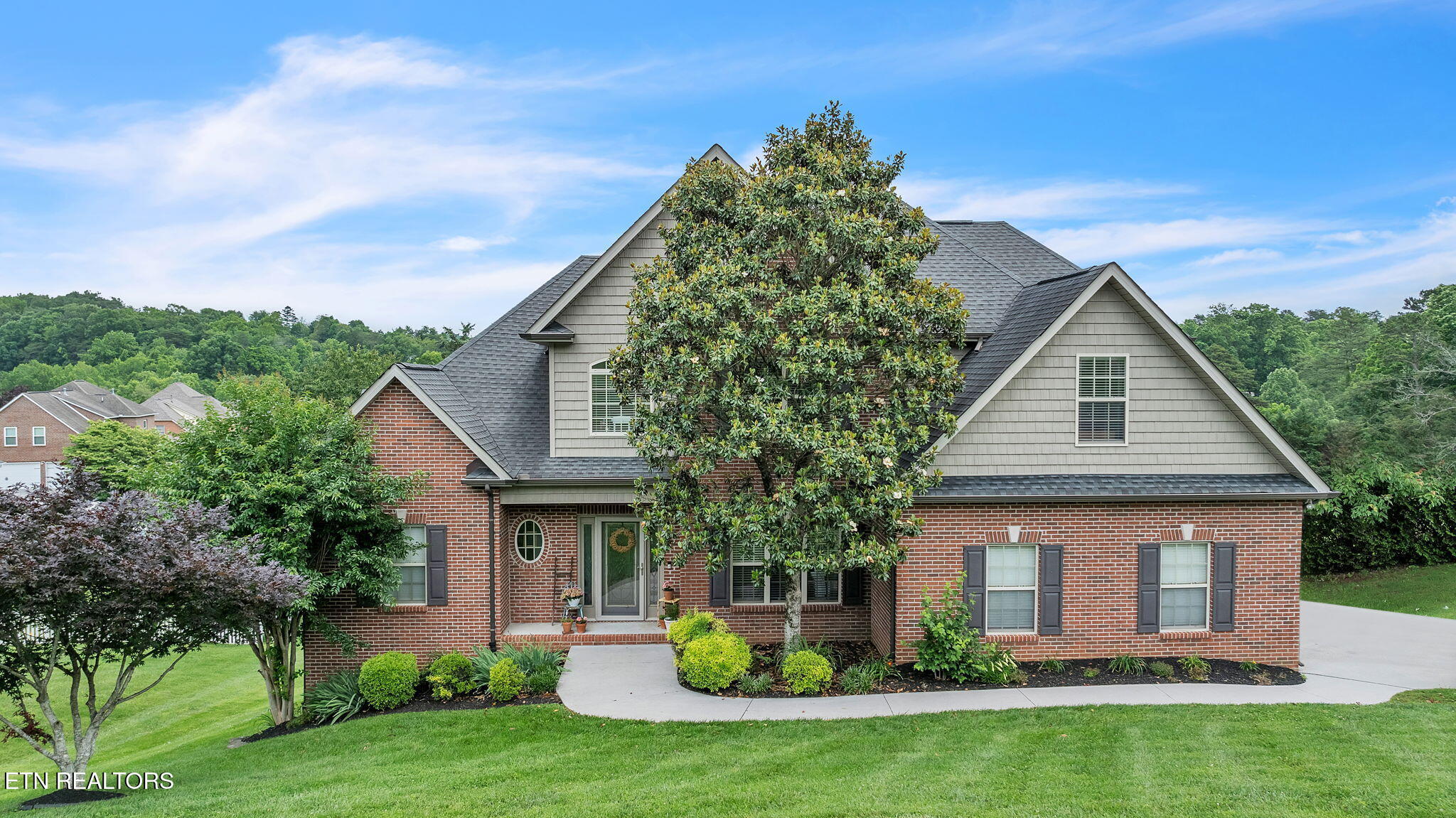 3260 Whispering Oaks Drive Property Photo 1